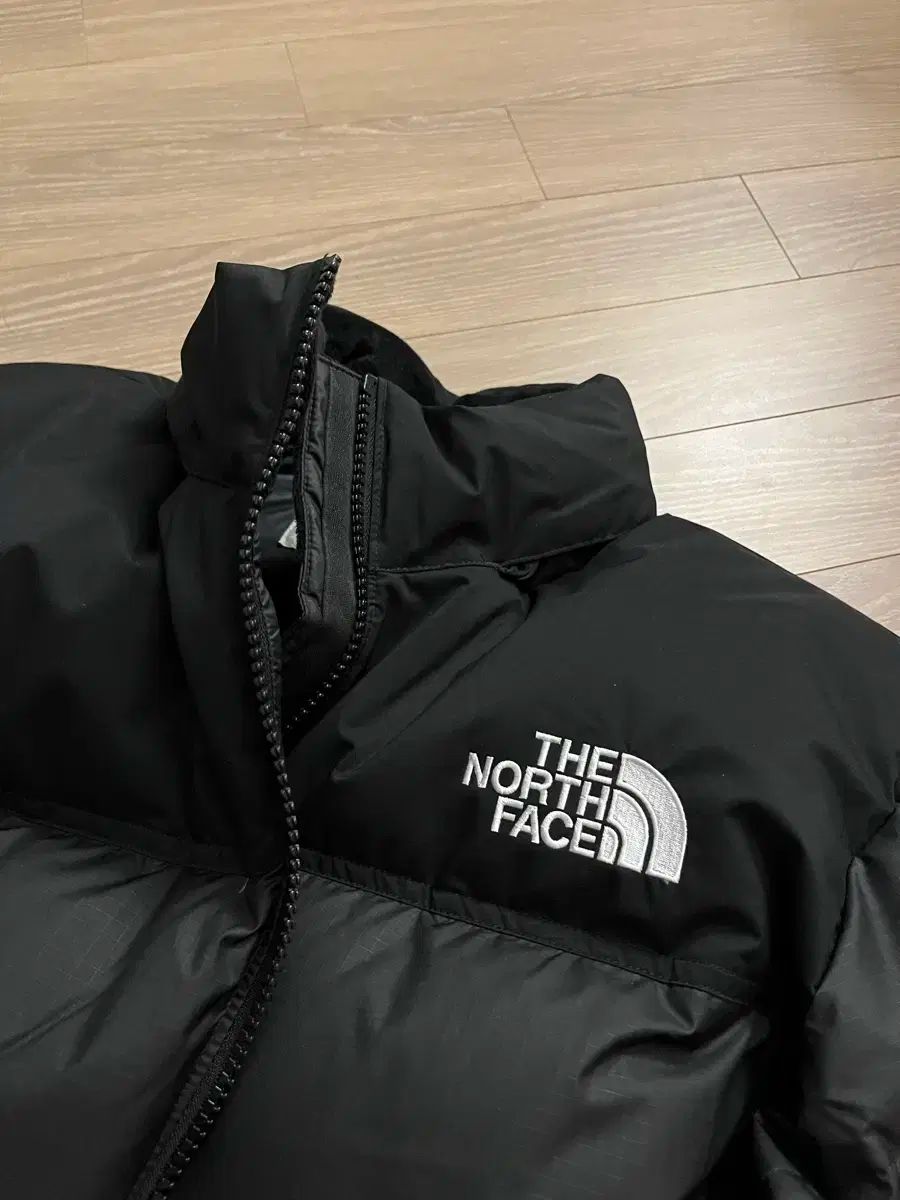 THE NORTH FACE ザノースフェイス 白ラベル ヌプシ XL ブラック ダウン