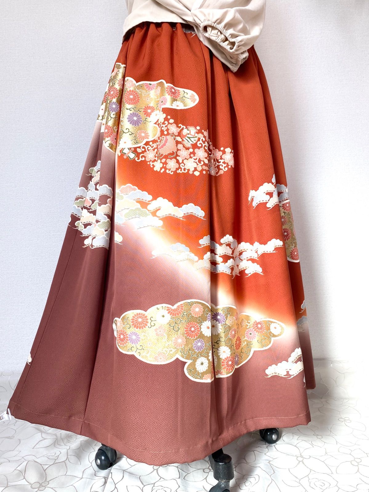 大人 着物スカート ふくよかさん用～4L 着物リメイクウエストゴムロングスカート大きいサイズフリーサイズ みハンドメイドNO.5827