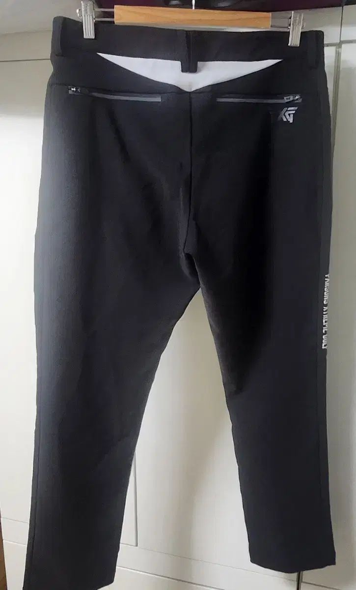 PXG GOLF ブラック サイド バイ ズボン 34INCH MERCADOAVALIA_COM_BR