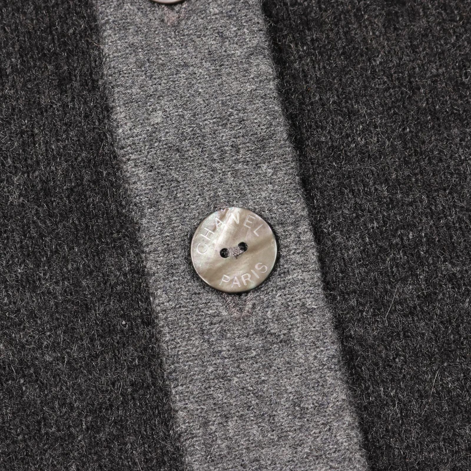 CHANEL カーディガン