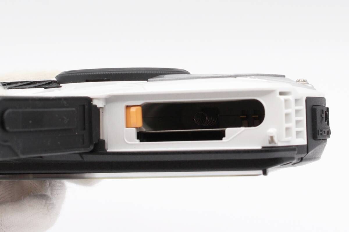 40 コンパクトデジタルカメラ