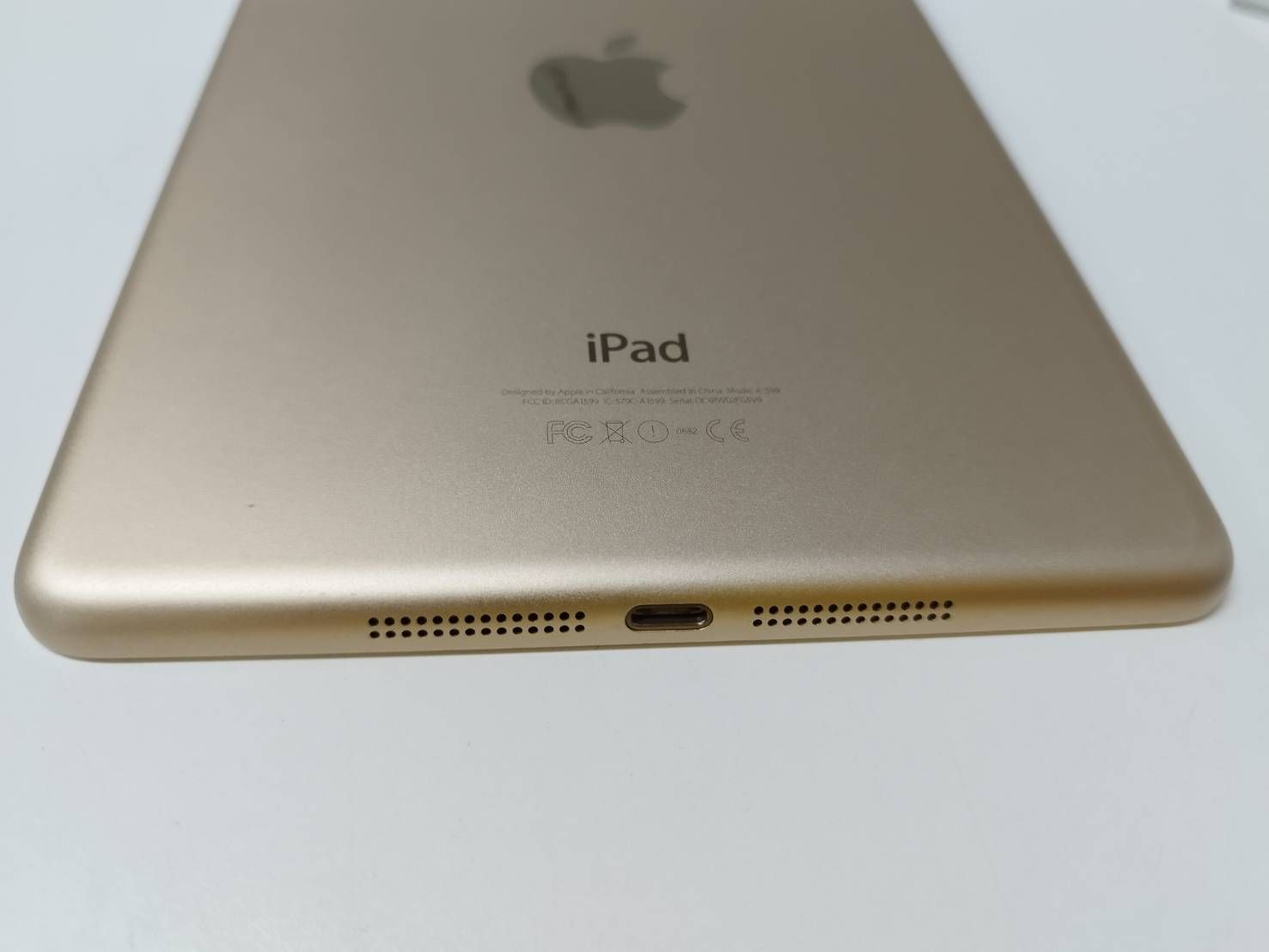 Apple iPad mini 3 WI-FI 128GB ゴールド A1599 Apple iPad mini 3