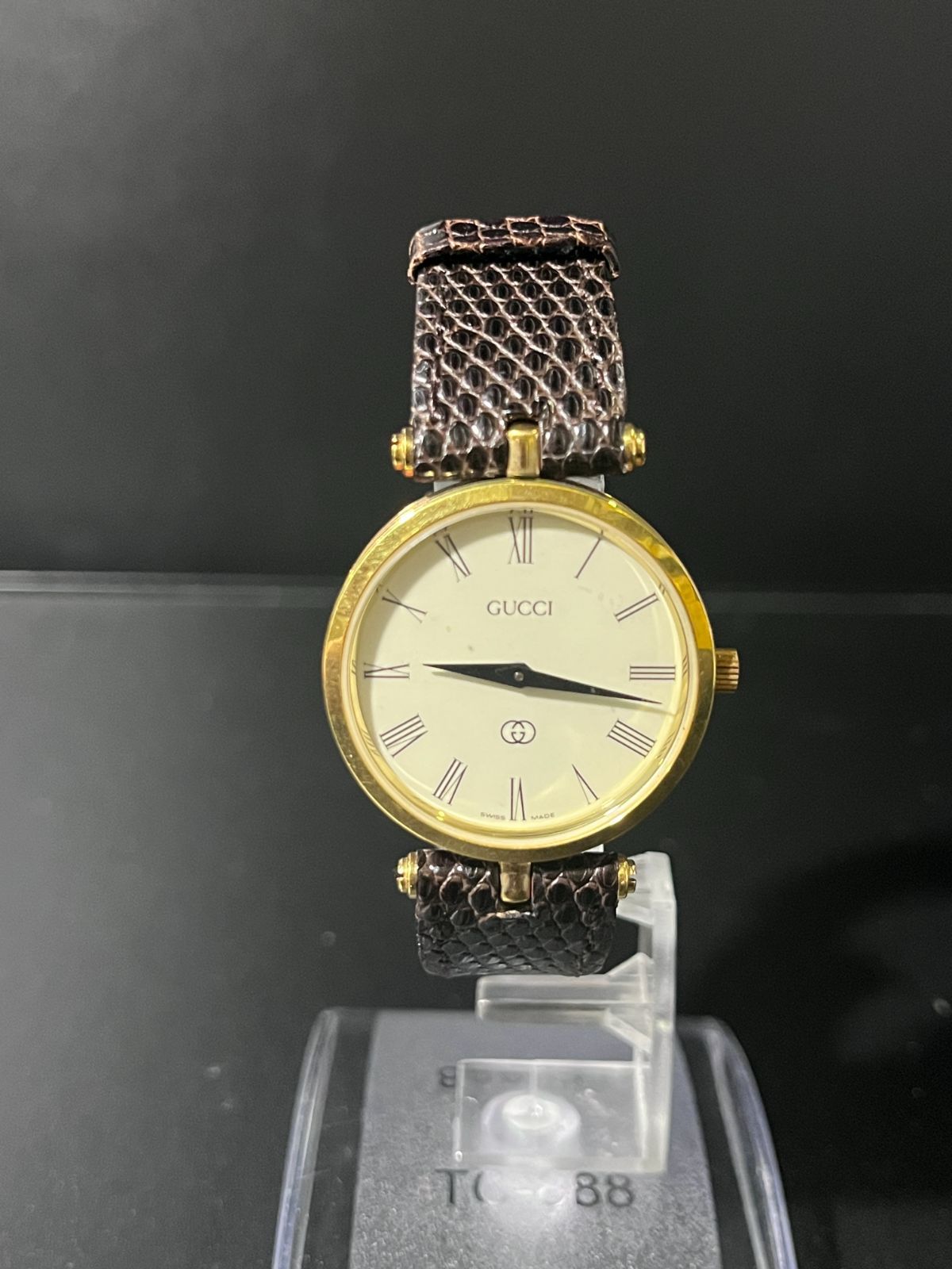 グッチ シェリー 時計 不動 B25110333