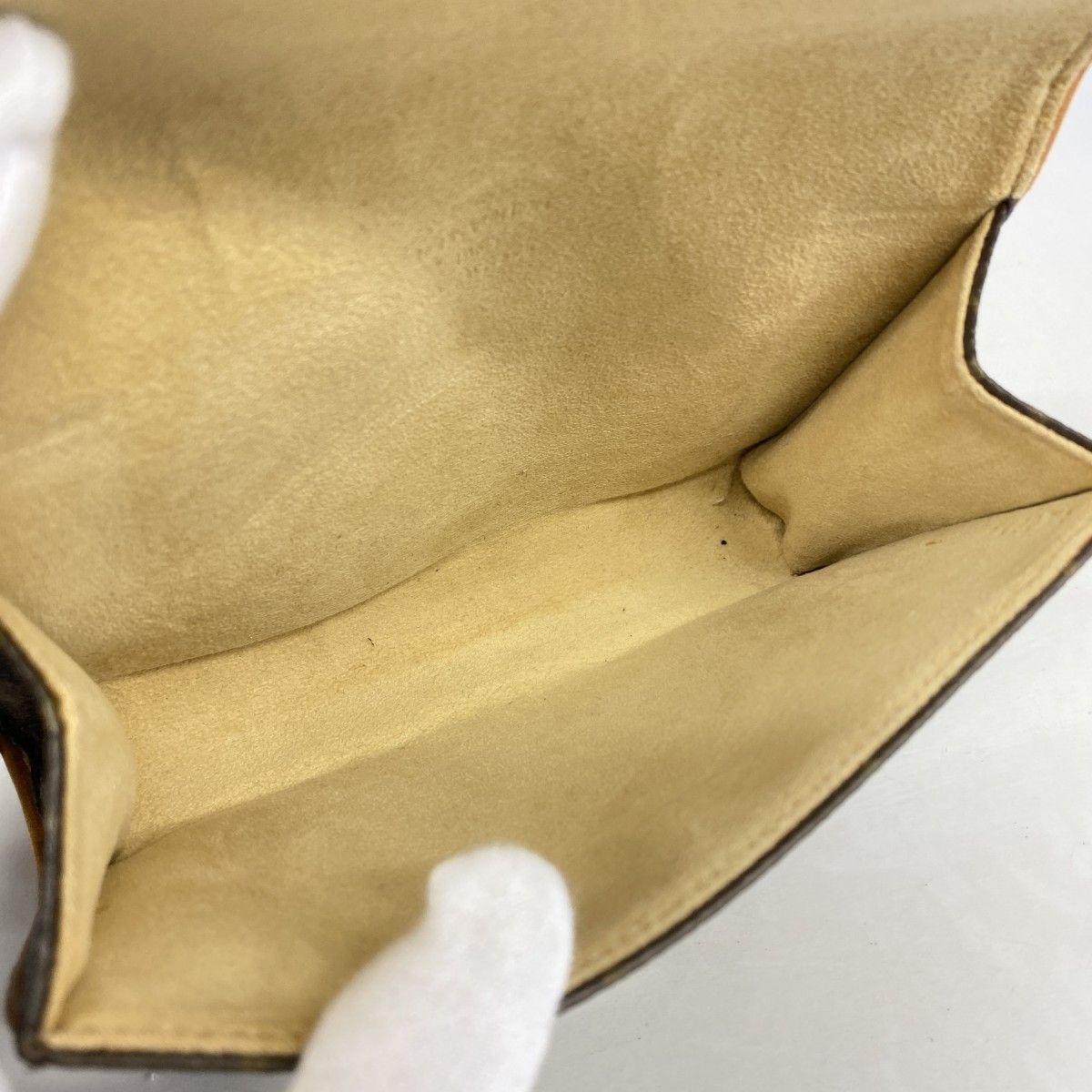 ポシェットフロランティーヌ