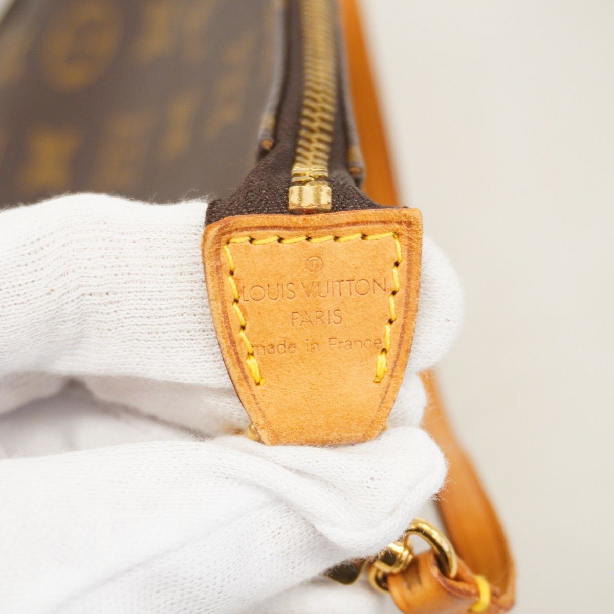 ルイヴィトン ポーチ