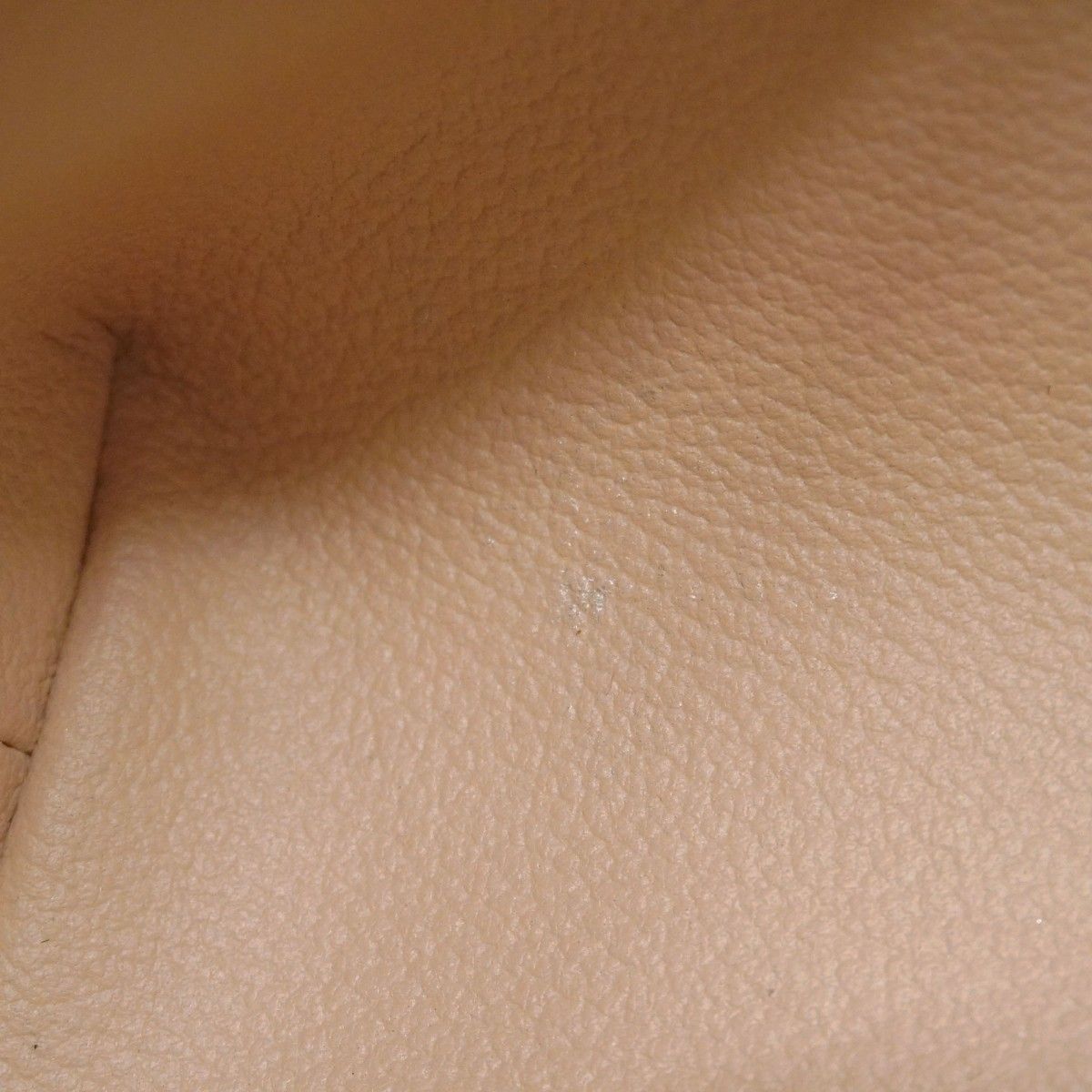 ルイヴィトン ポーチ