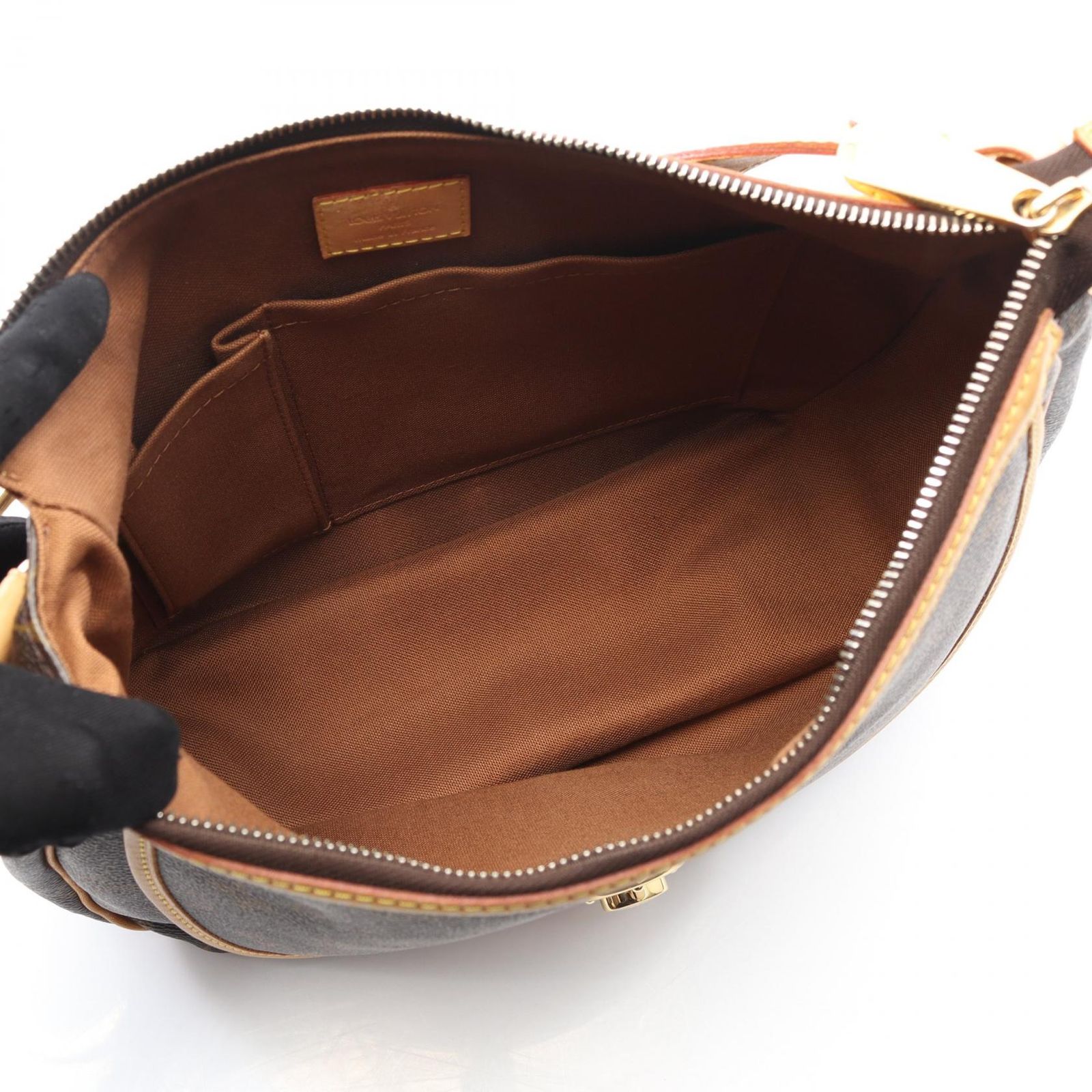 ショルダーバッグ