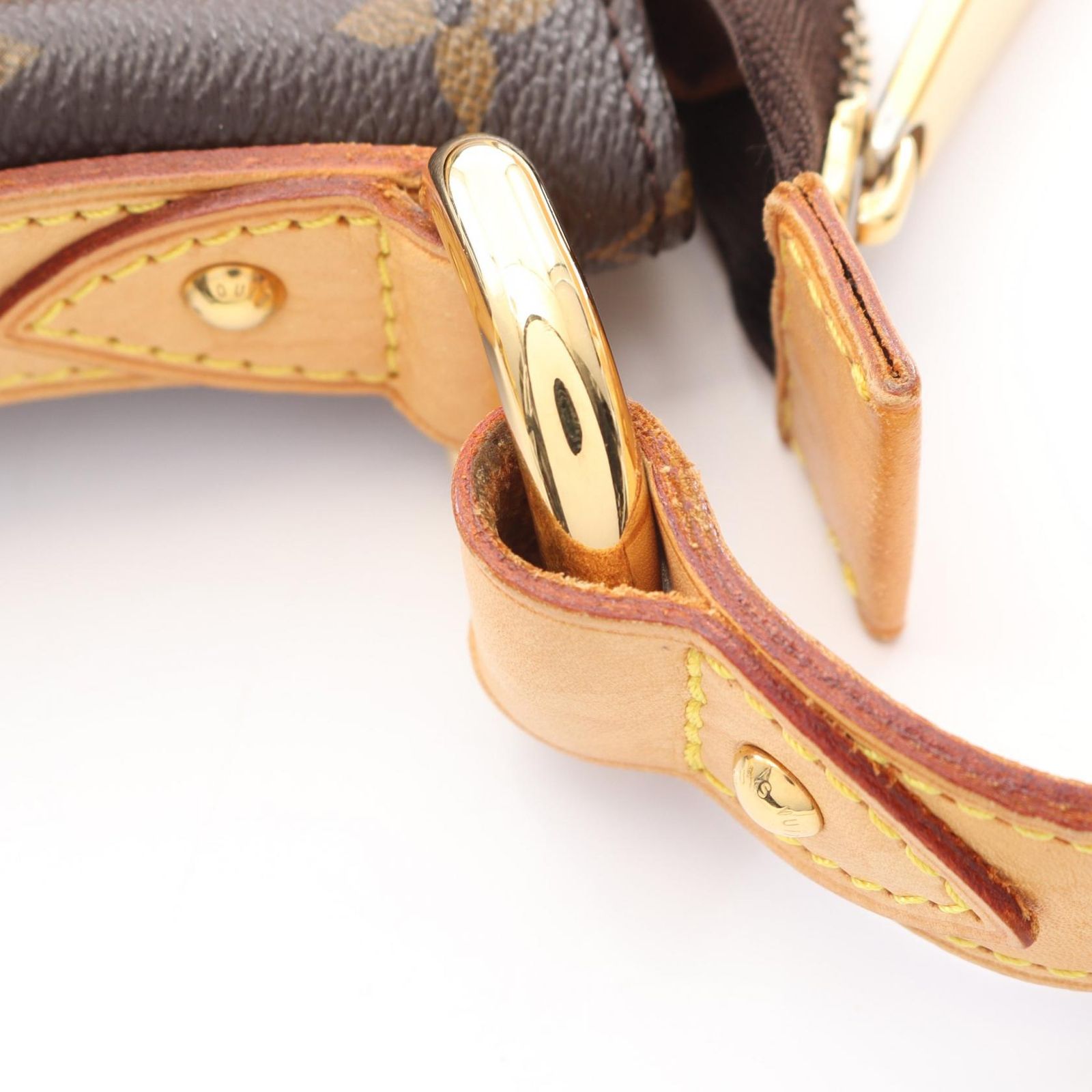 ショルダーバッグ