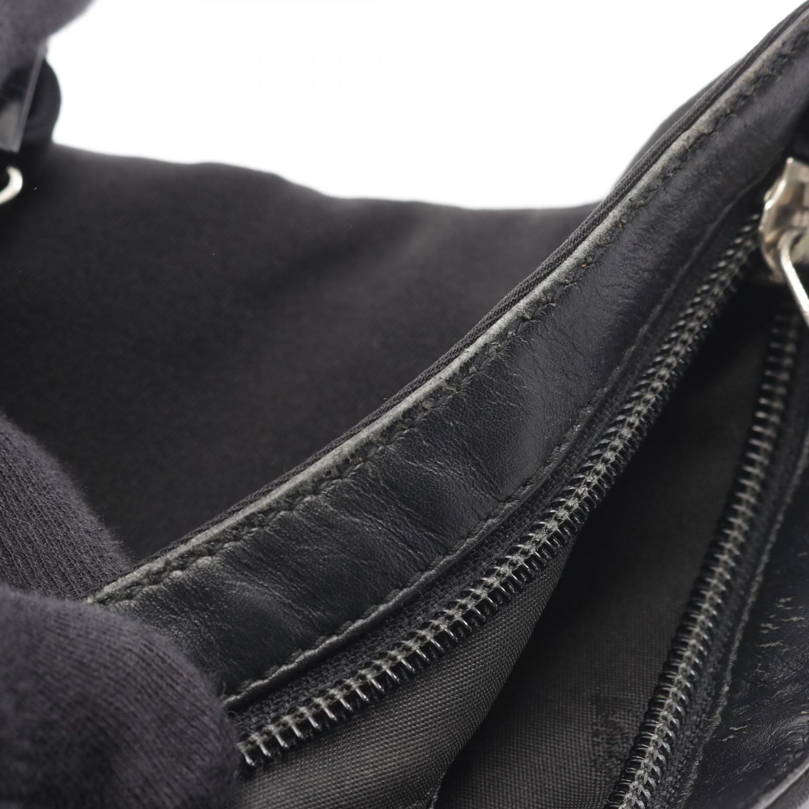 Salvatore Ferragamo サルヴァトーレフェラガモ ヴァラ ショルダーバッグ DECORATOM_COM_BR