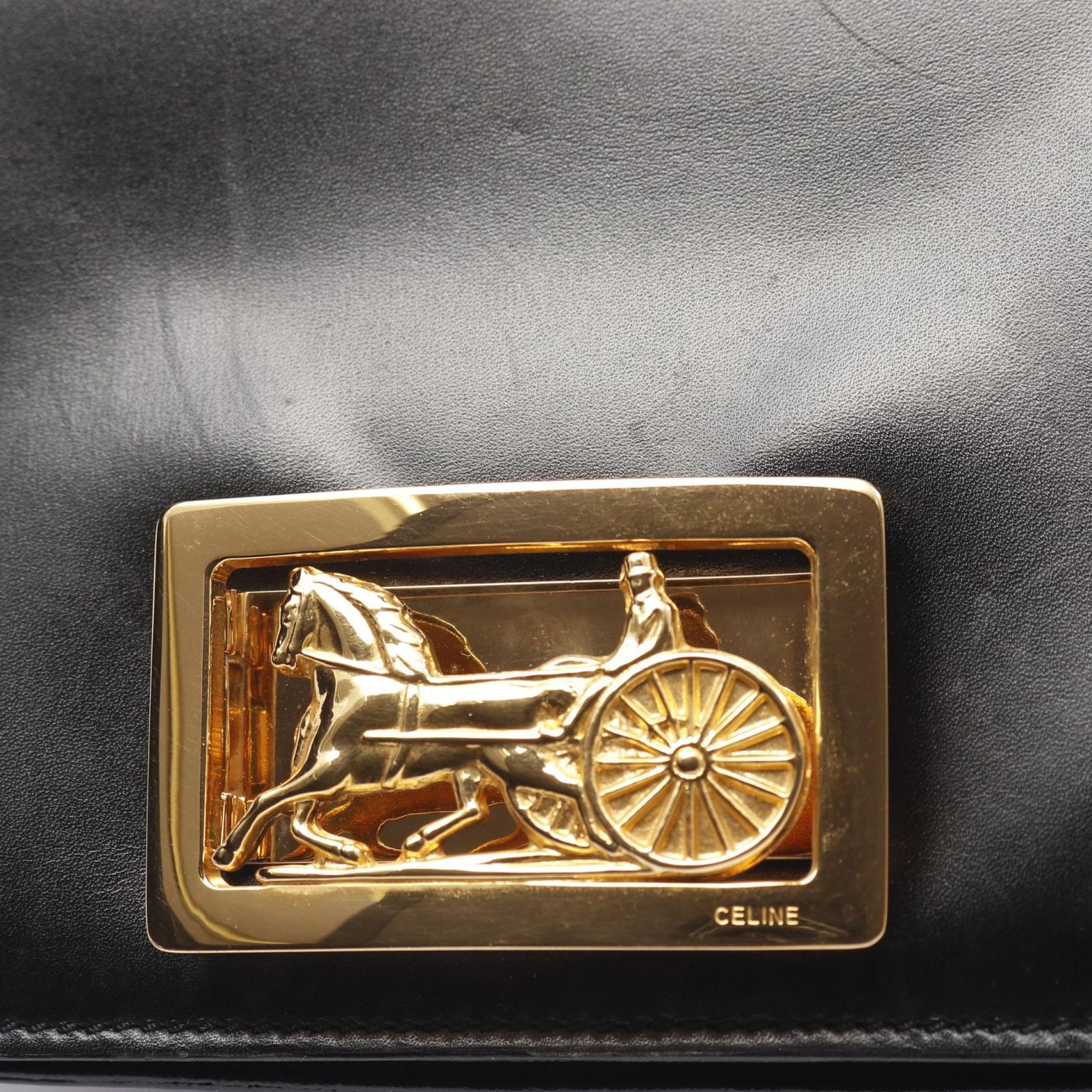 ショルダーバッグ