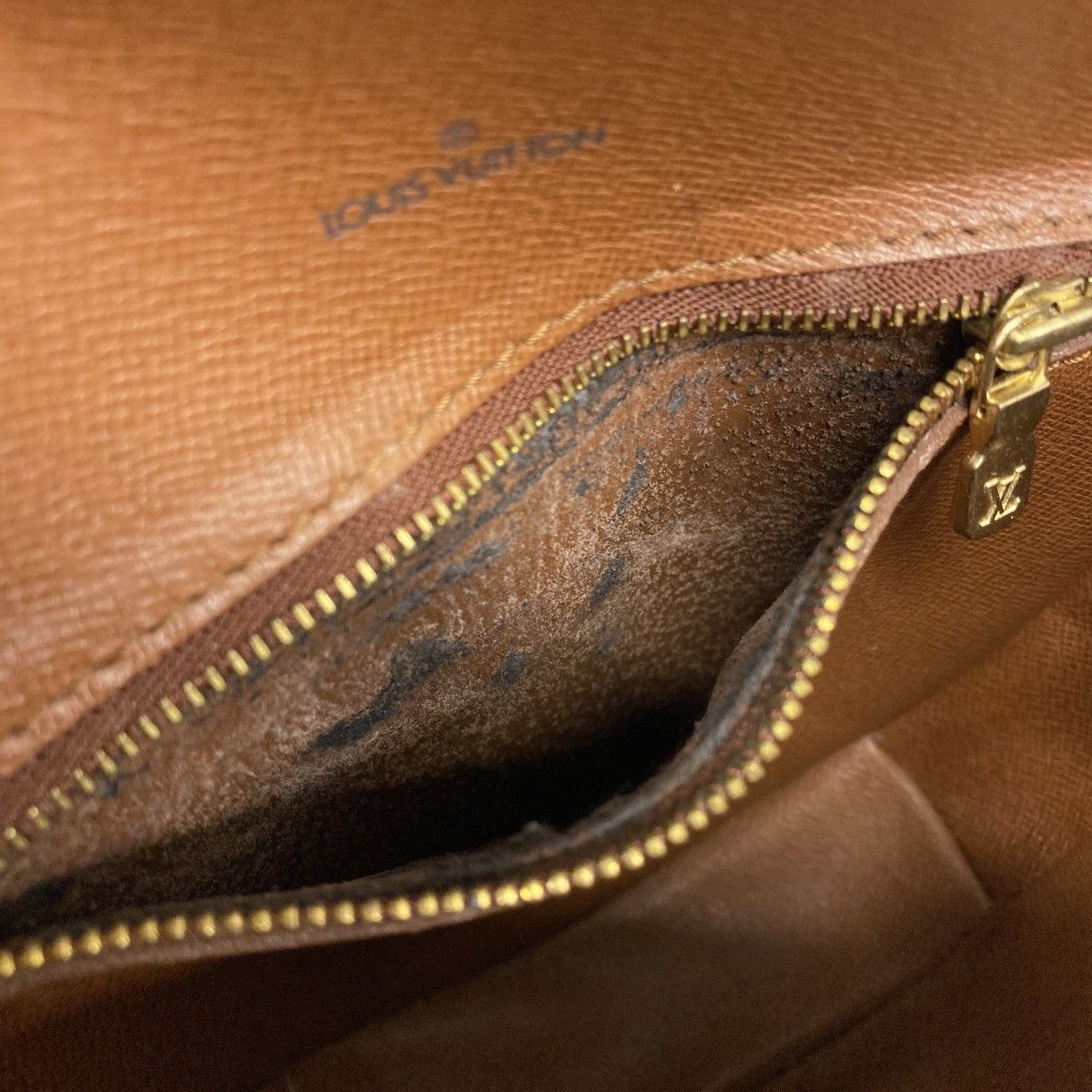 ショルダーバッグ モノグラム