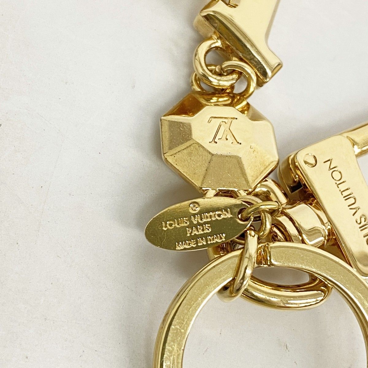 5ob0186 ルイヴィトン キーホルダー ポルトクレ LVファセット M65216 ゴールド レディース