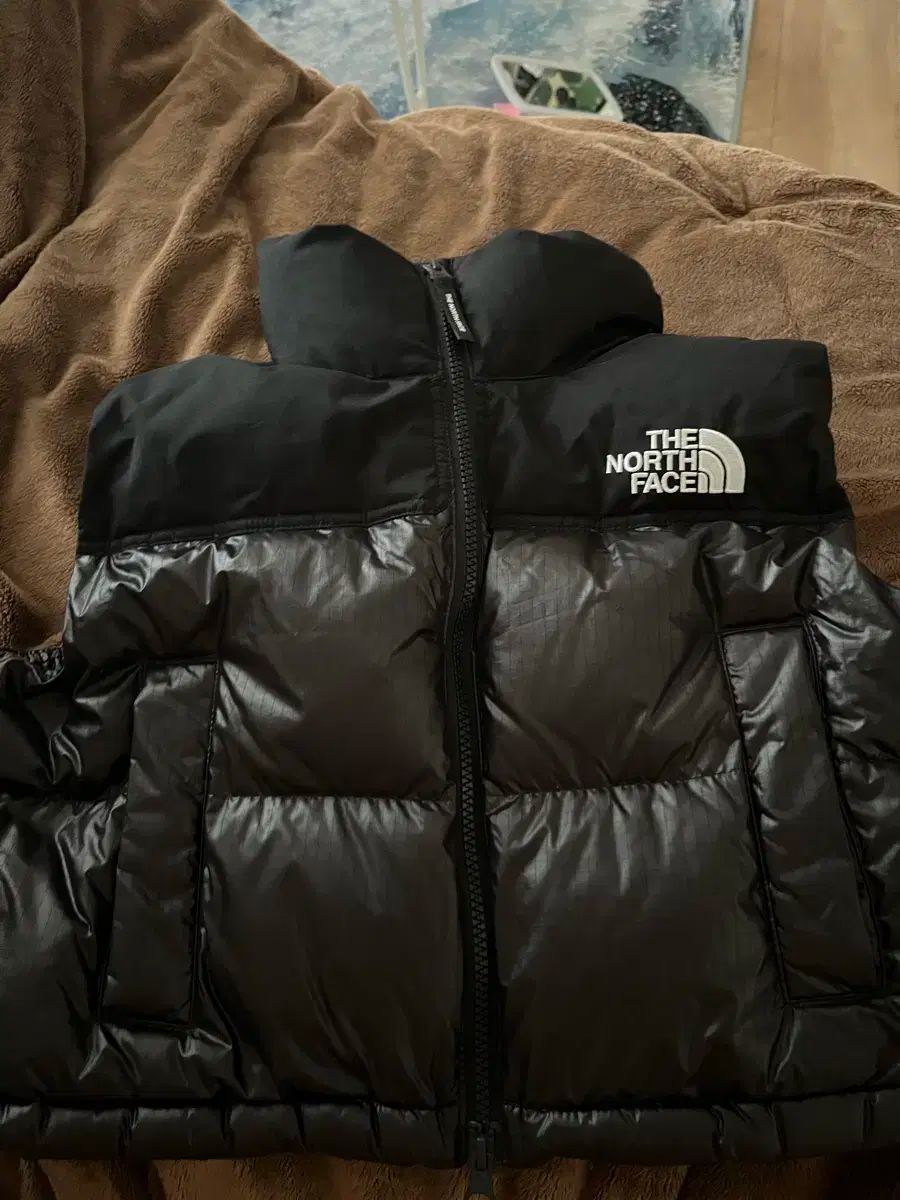 白ラベル レディース ヌプシ RDS ダウン ベスト_BLAC