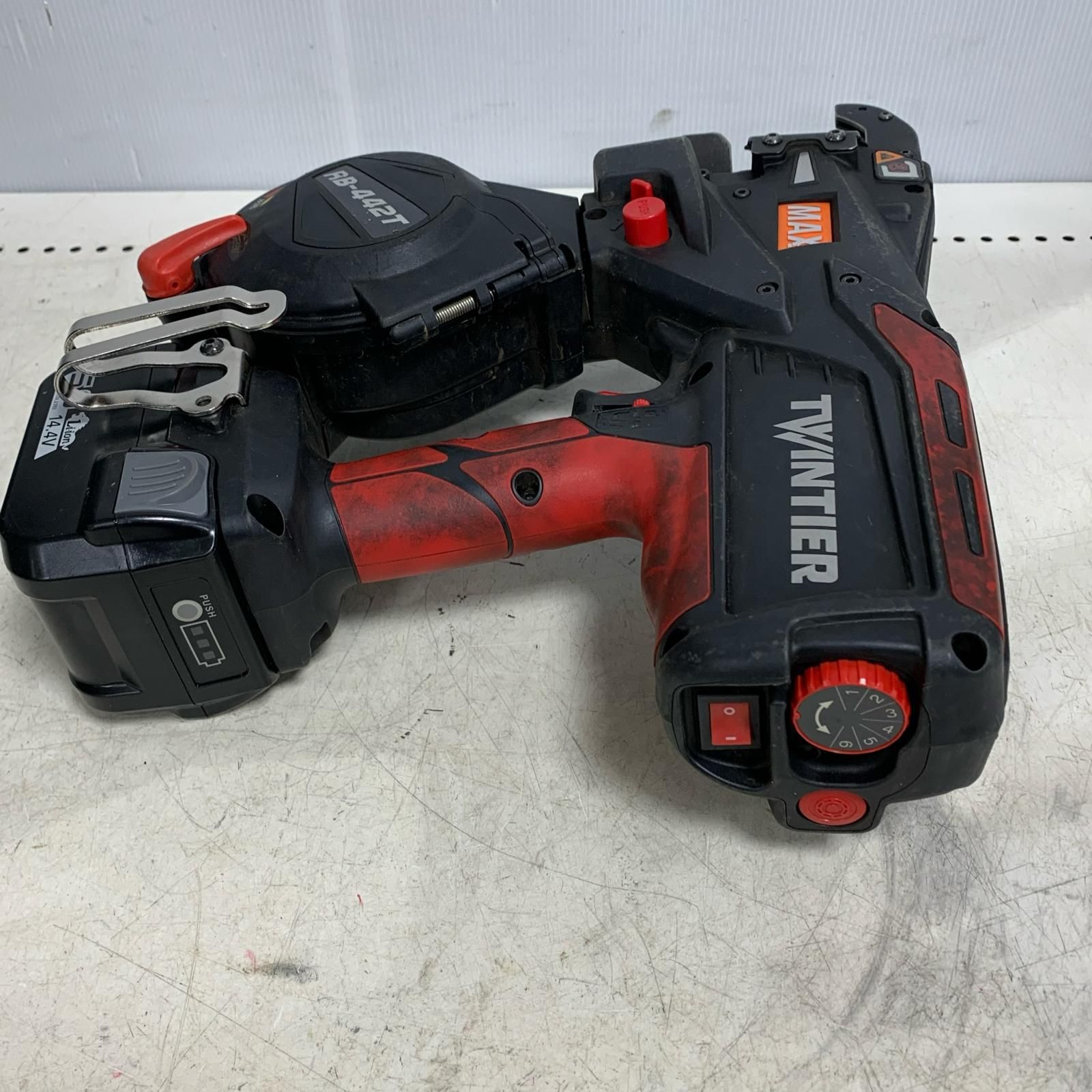  ♭♭MAX マックス 鉄筋結束機 リバータイア ケース 充電器 充電池 付 14 4 v RB 442 T B 2 C その他 電動工具 エア工具