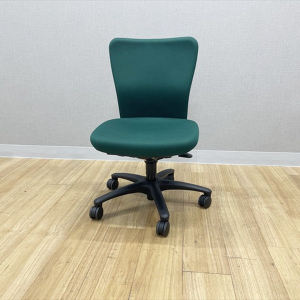 オカムラ カロッツァ オフィスチェア 肘無 グリーン