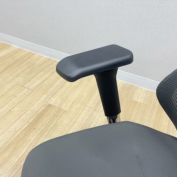 オフィスチェア 肘付