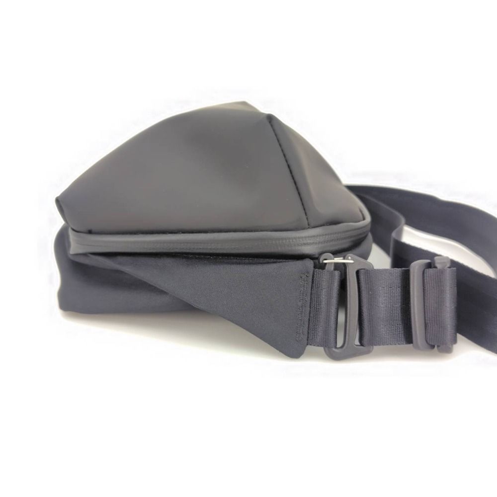 05w16536 ベルーフバゲッジ beruf baggage URBAN EXPLORER 6.0 ショルダーバッグ ブラック メンズ 品