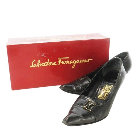 サルヴァトーレフェラガモ Salvatore