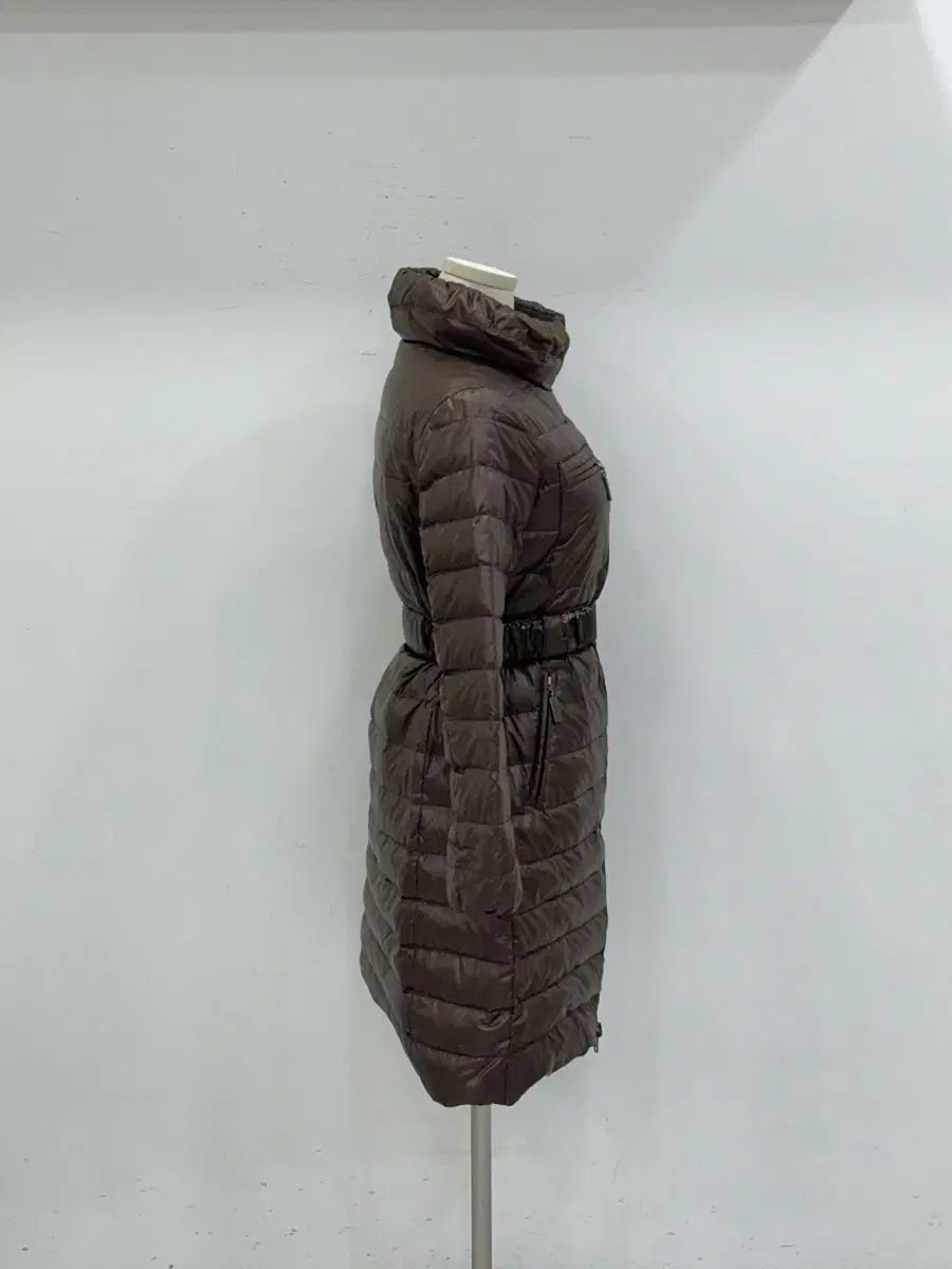 リバーシブル ダウン