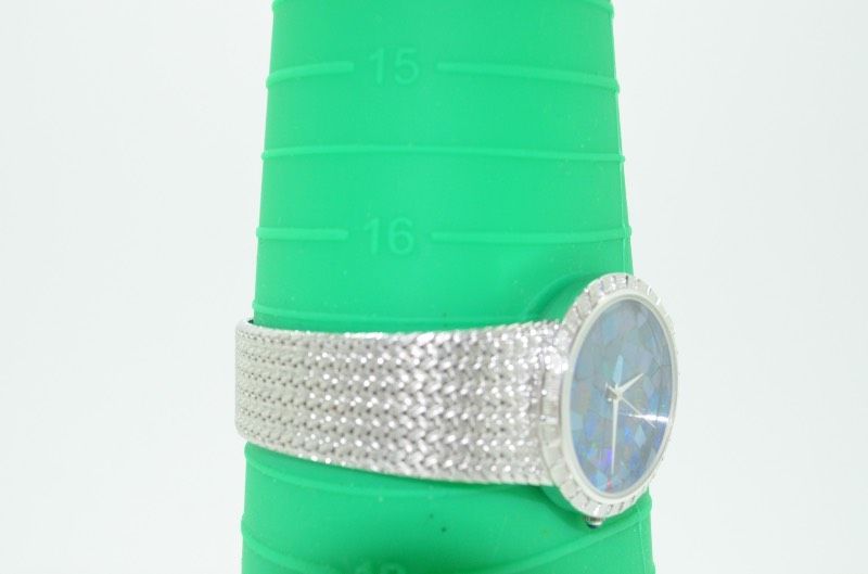 ブルーシェル文字盤