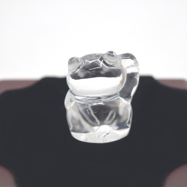 ネコ 招き猫の置物