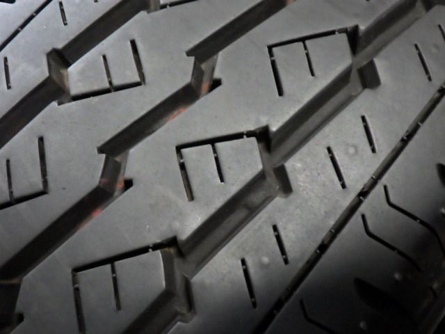  L 115 E 製造 約7 5～8 5部山 V 600 195 80 R 15 107 105 LT 4本 13インチ サマータイヤ ノーマルタイヤ