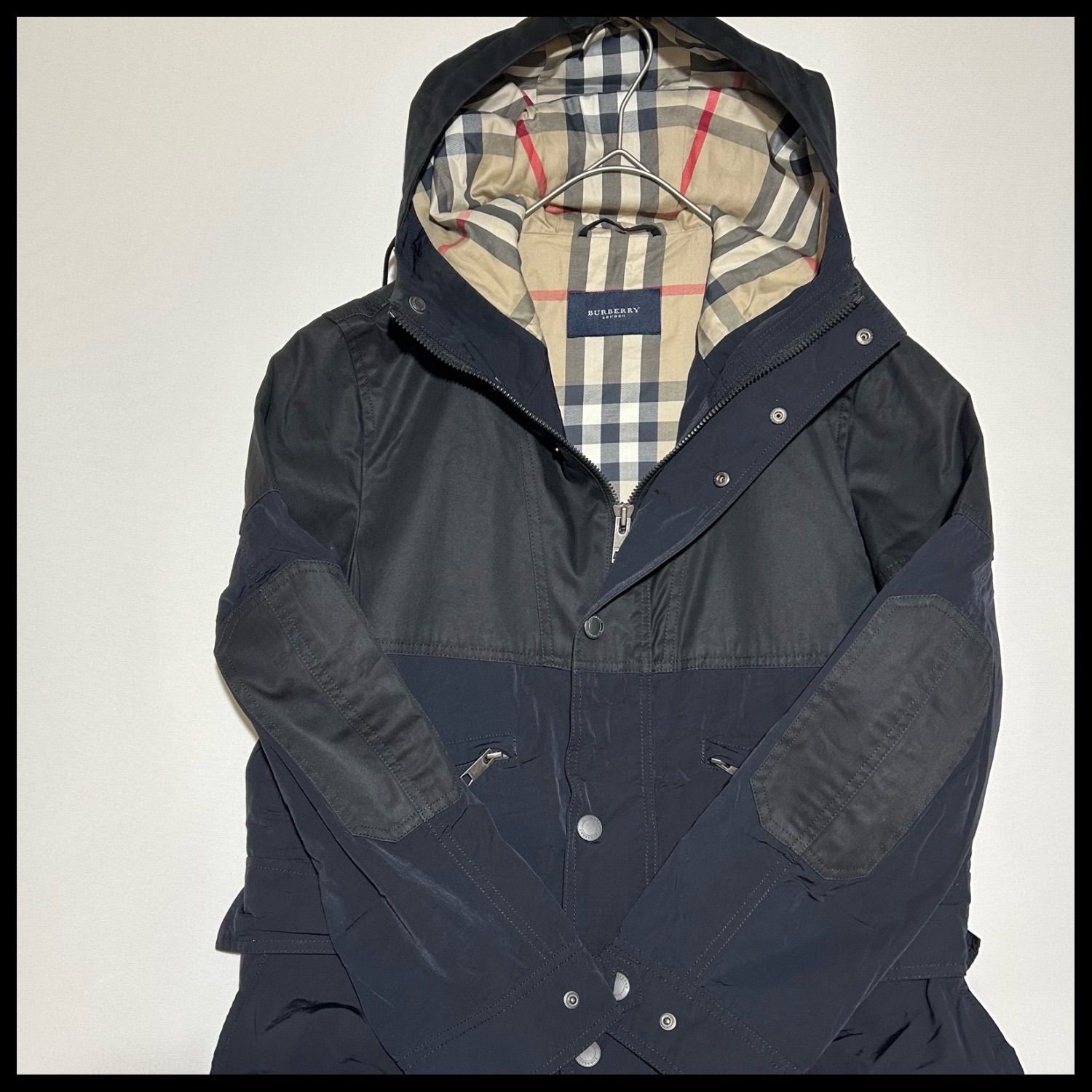 希少　バーバリーロンドン　マウンテン　パーカー　ジャケット　ノバチェック バーバリーロンドン BURBERRY LONDON ブラック 黒 ノバチェック