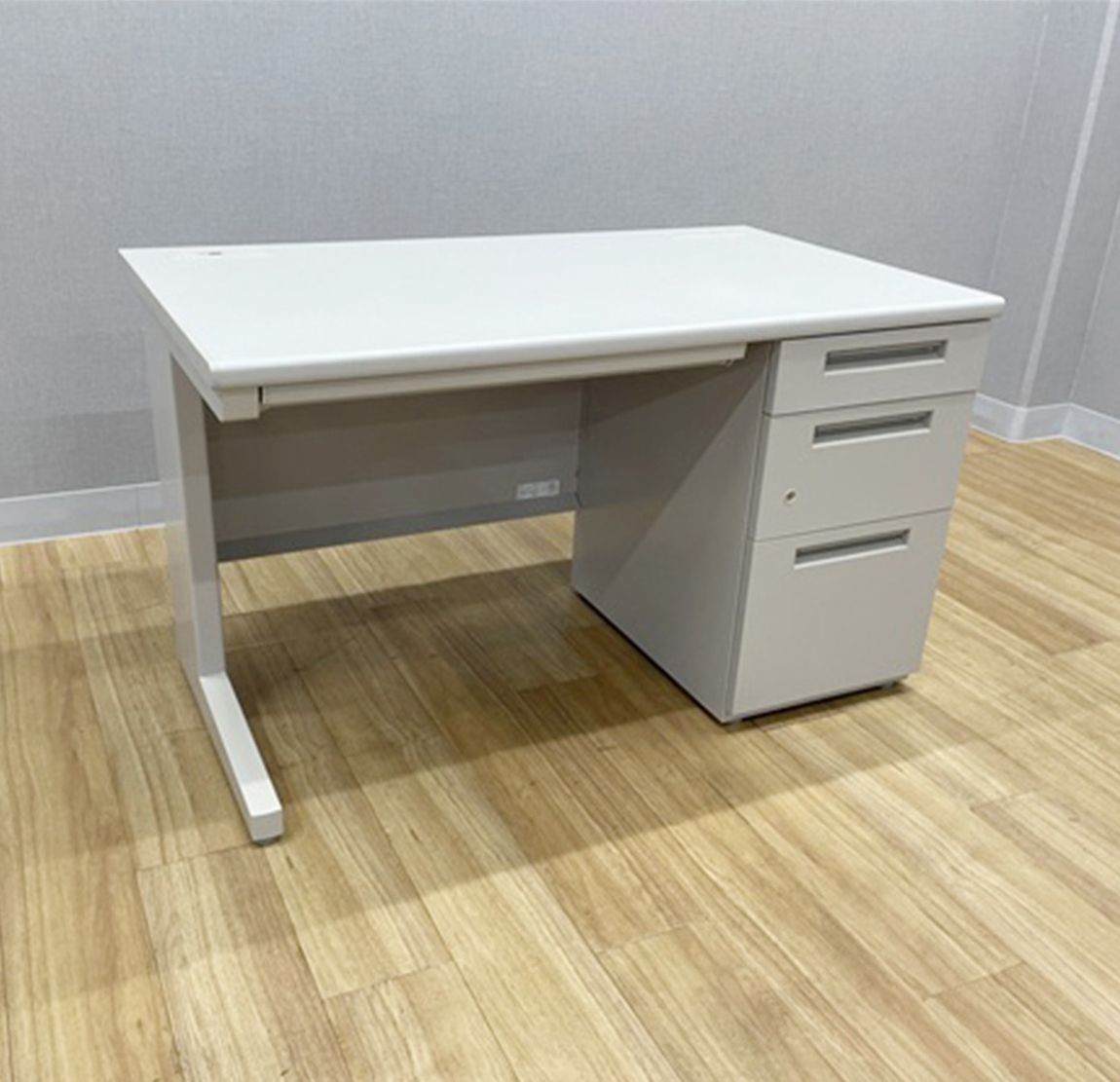 片袖デスク 3段袖 オフィスデスク W1200 イナバ プラチナライト