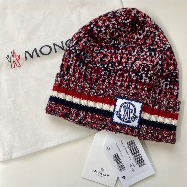 モンクレール MONCLER ニット帽 新古品