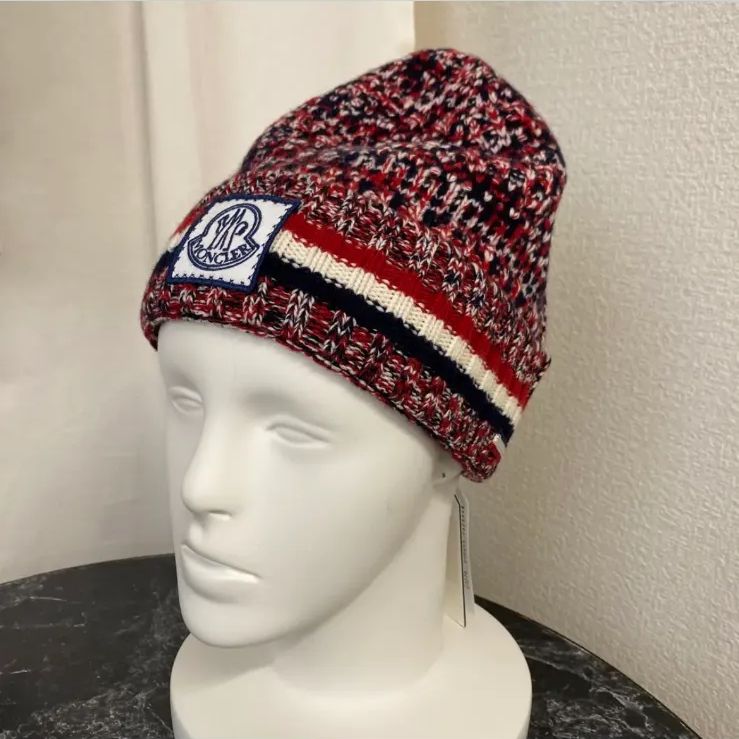 モンクレール MONCLER ニット帽 新古品