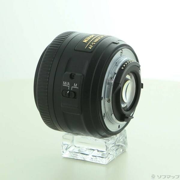 〔 品〕 Nikon AF S DX 35 mm F 1 8 G 297