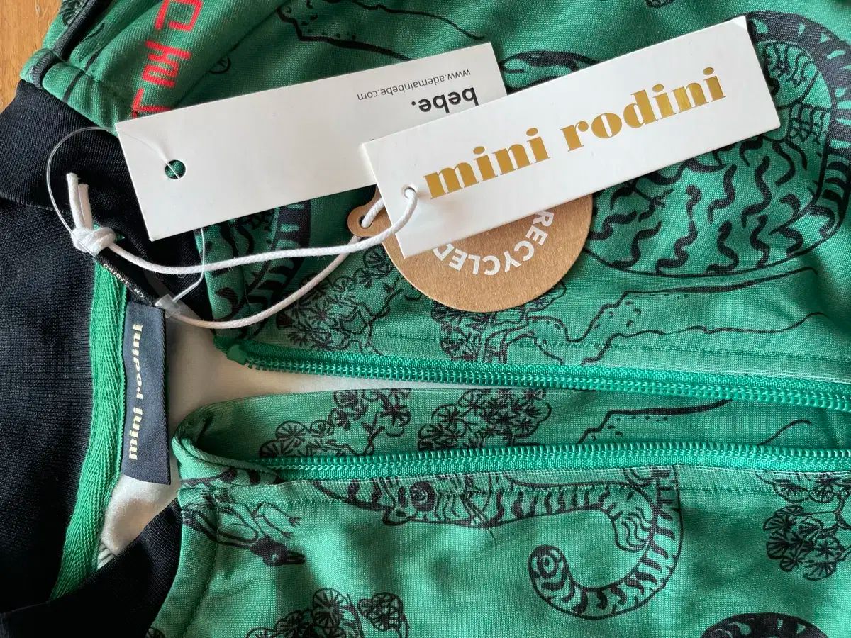 ミニロディーニ 虎 パータン グリーン ジャケット アウター 120 サイズ