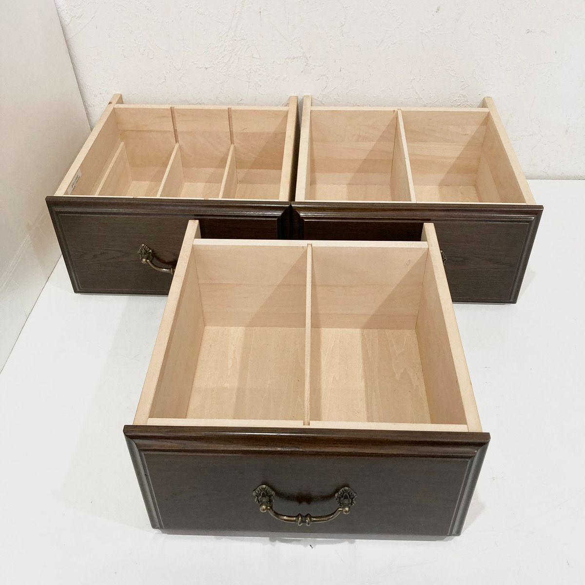 domani カリモク家具