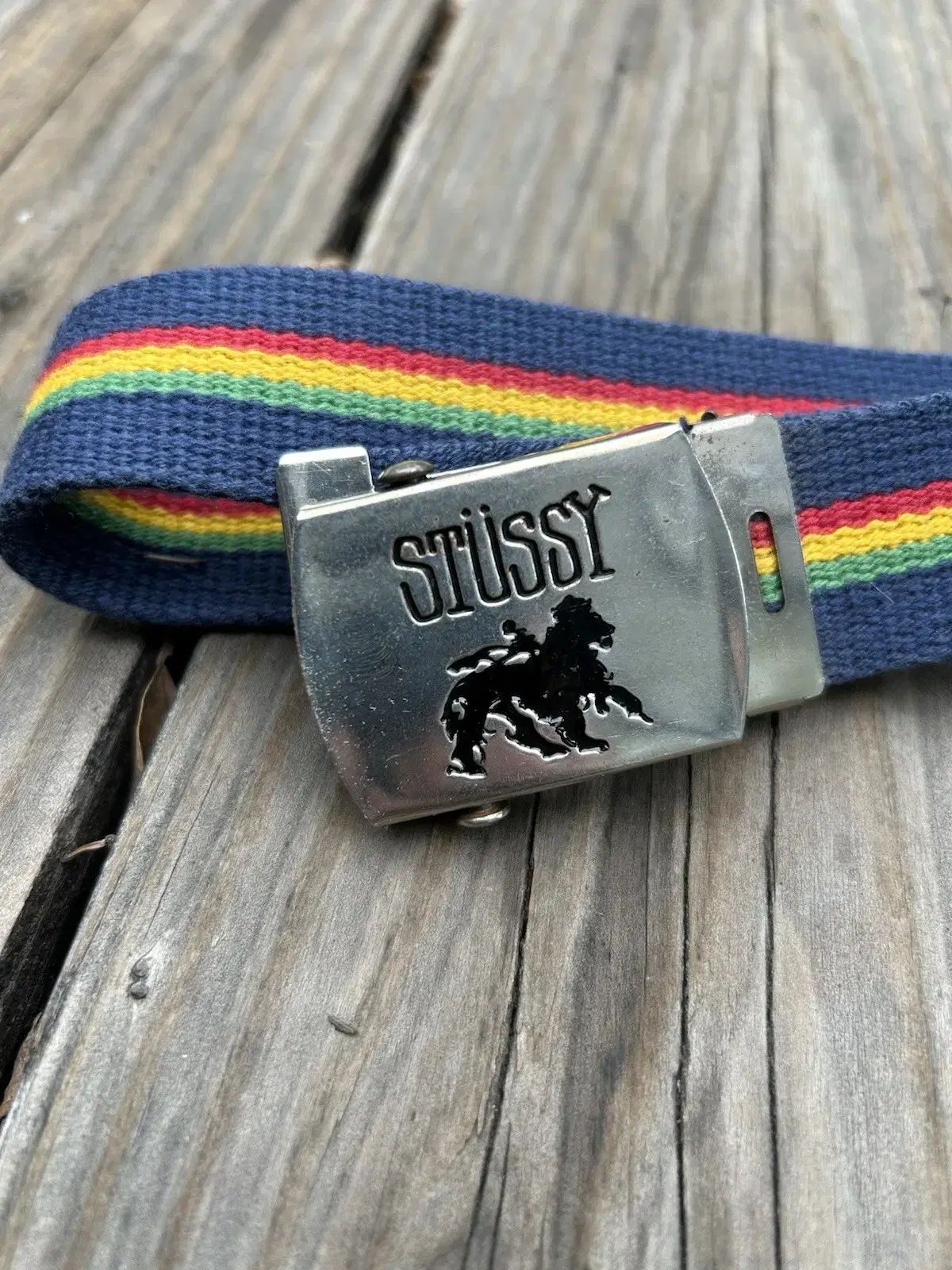 STUSSY Old STUSSY ラスタライオン ベルト 90s STUSSY ラスタ ライオン ベルト - メルカリ