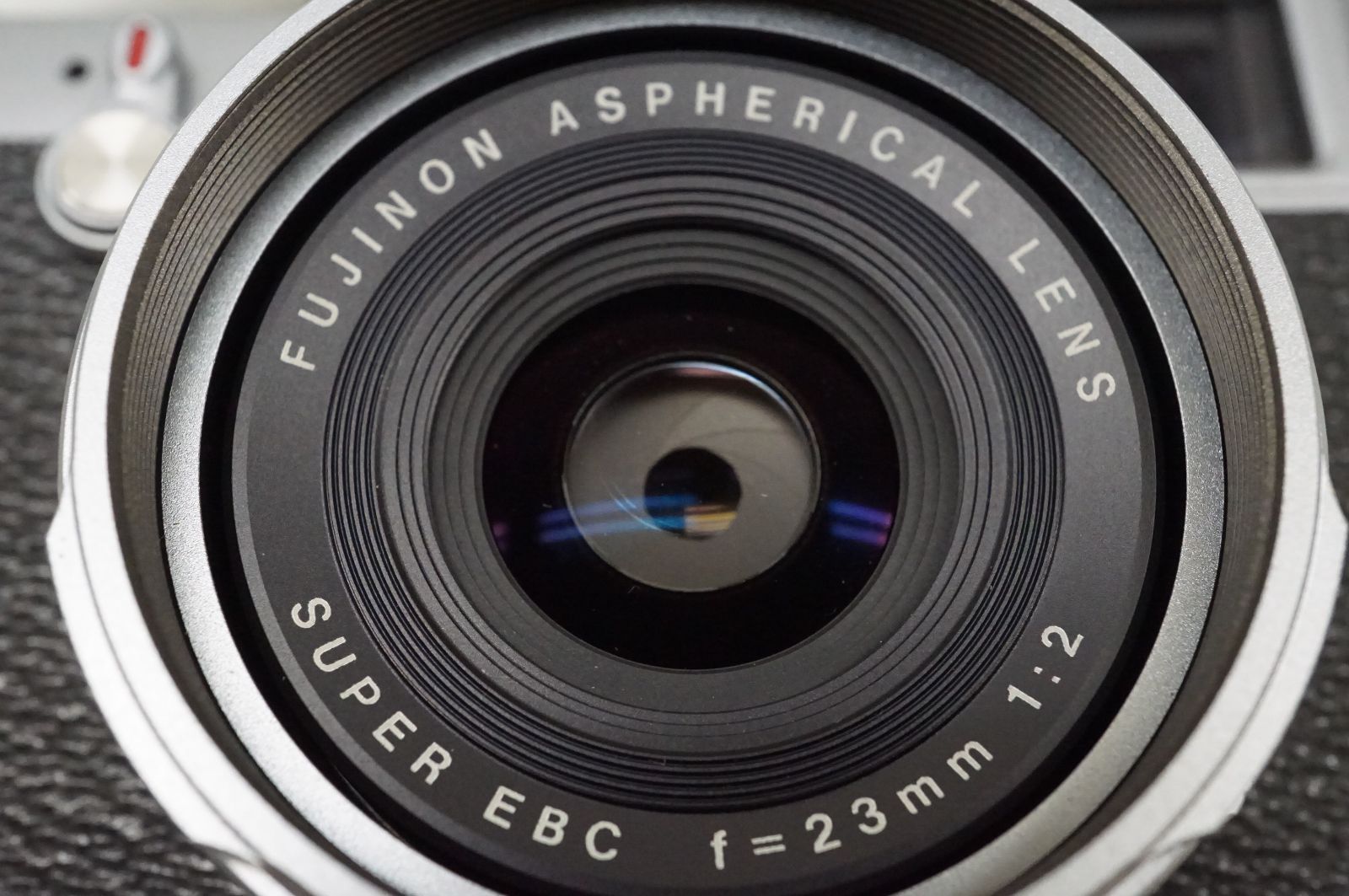 コンパクトデジタルカメラ