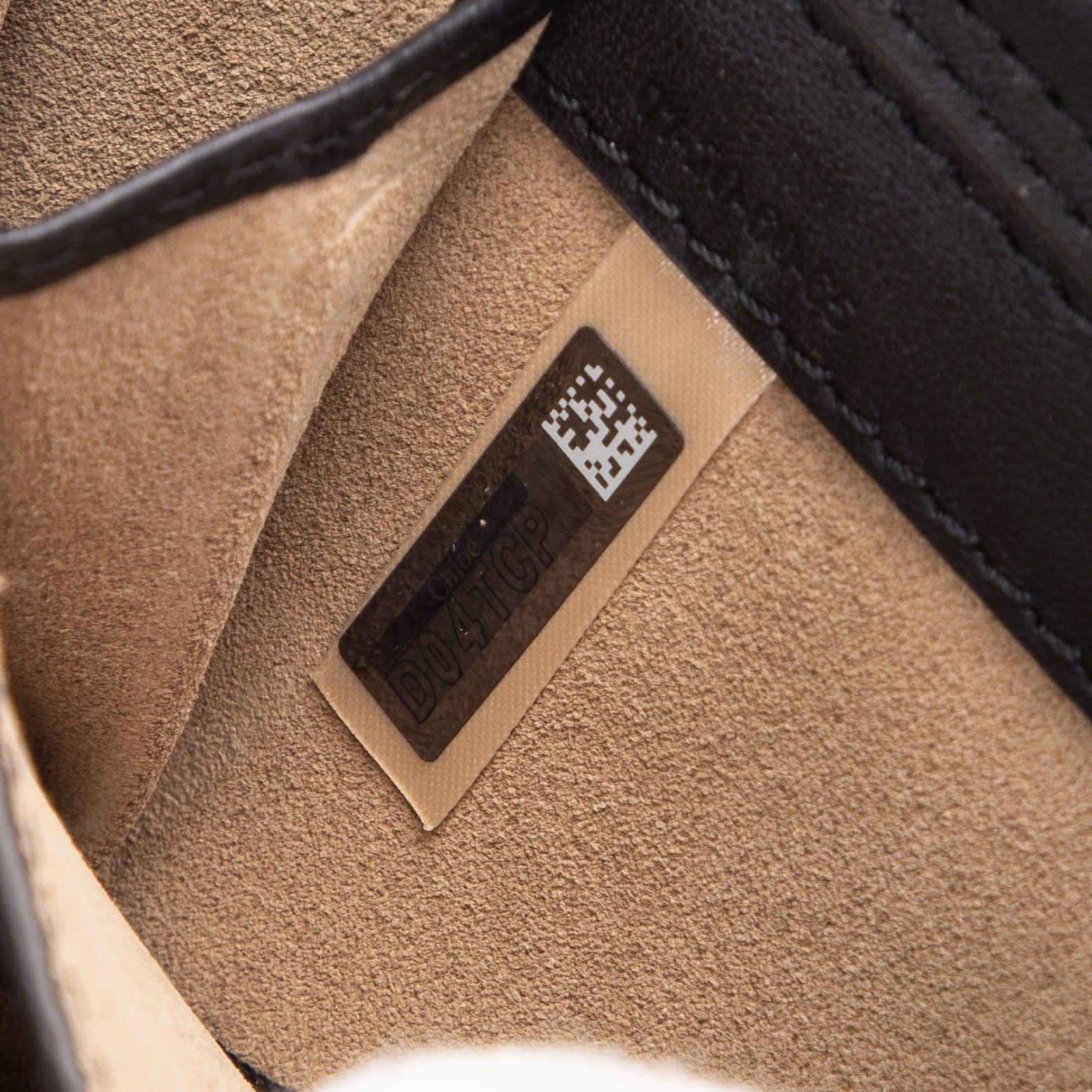 CHLOE クロエアイウェアネイビーブルークロコ型押しレザーA