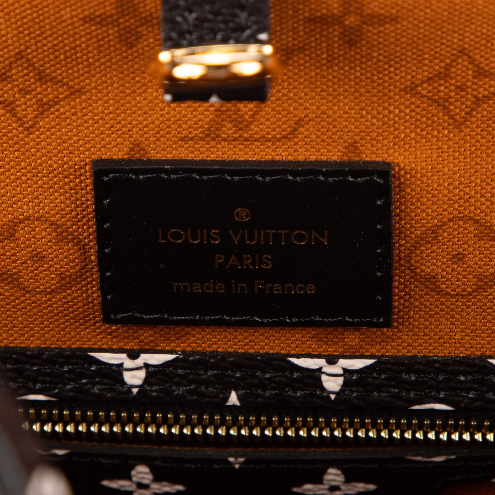 VUITTON