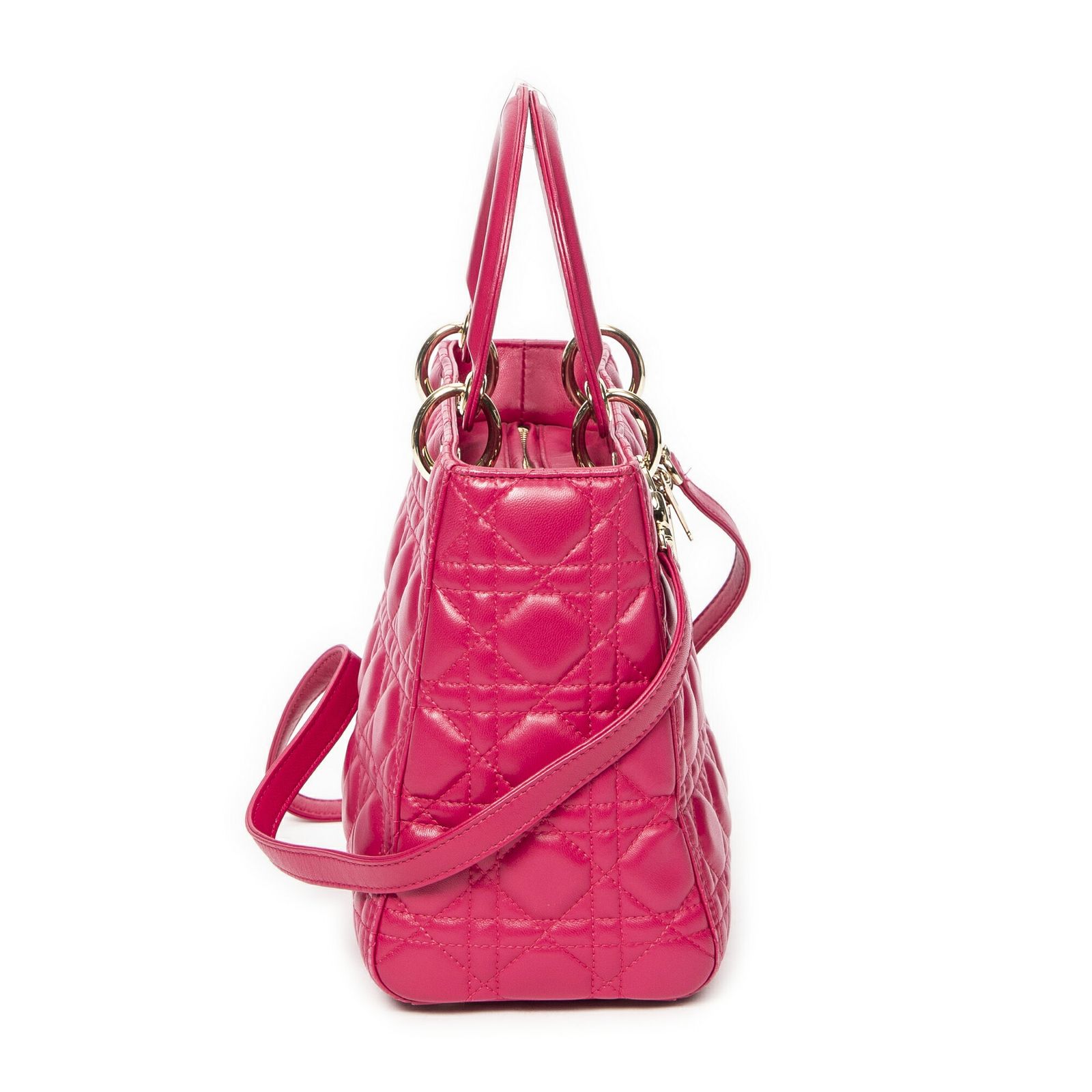 ディオールミディアム