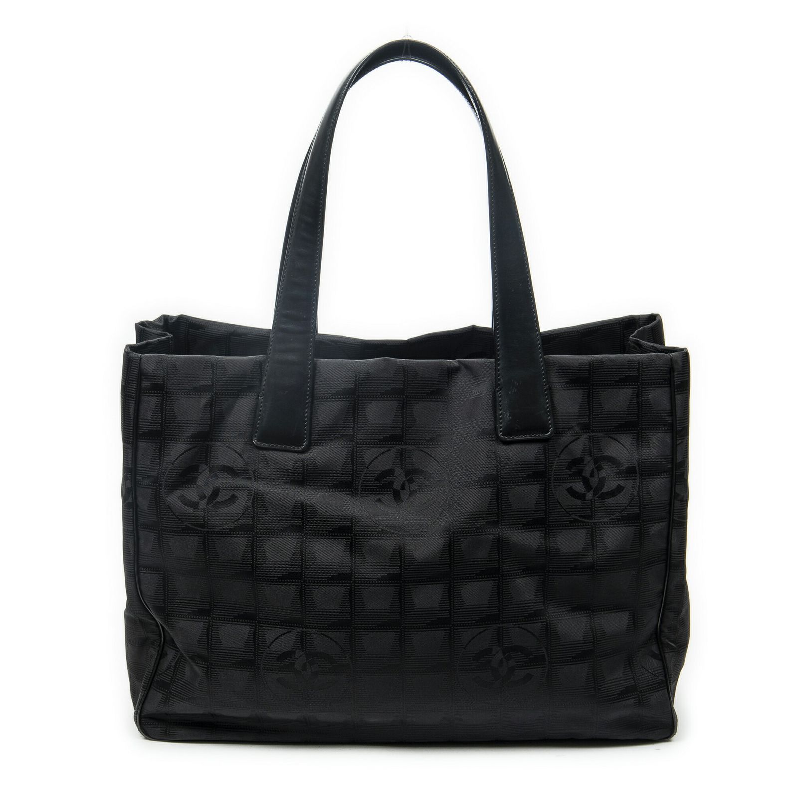 CHANEL シャネルトラベルラインのオープントート黒トラベルライン ナイロンキャンバスA