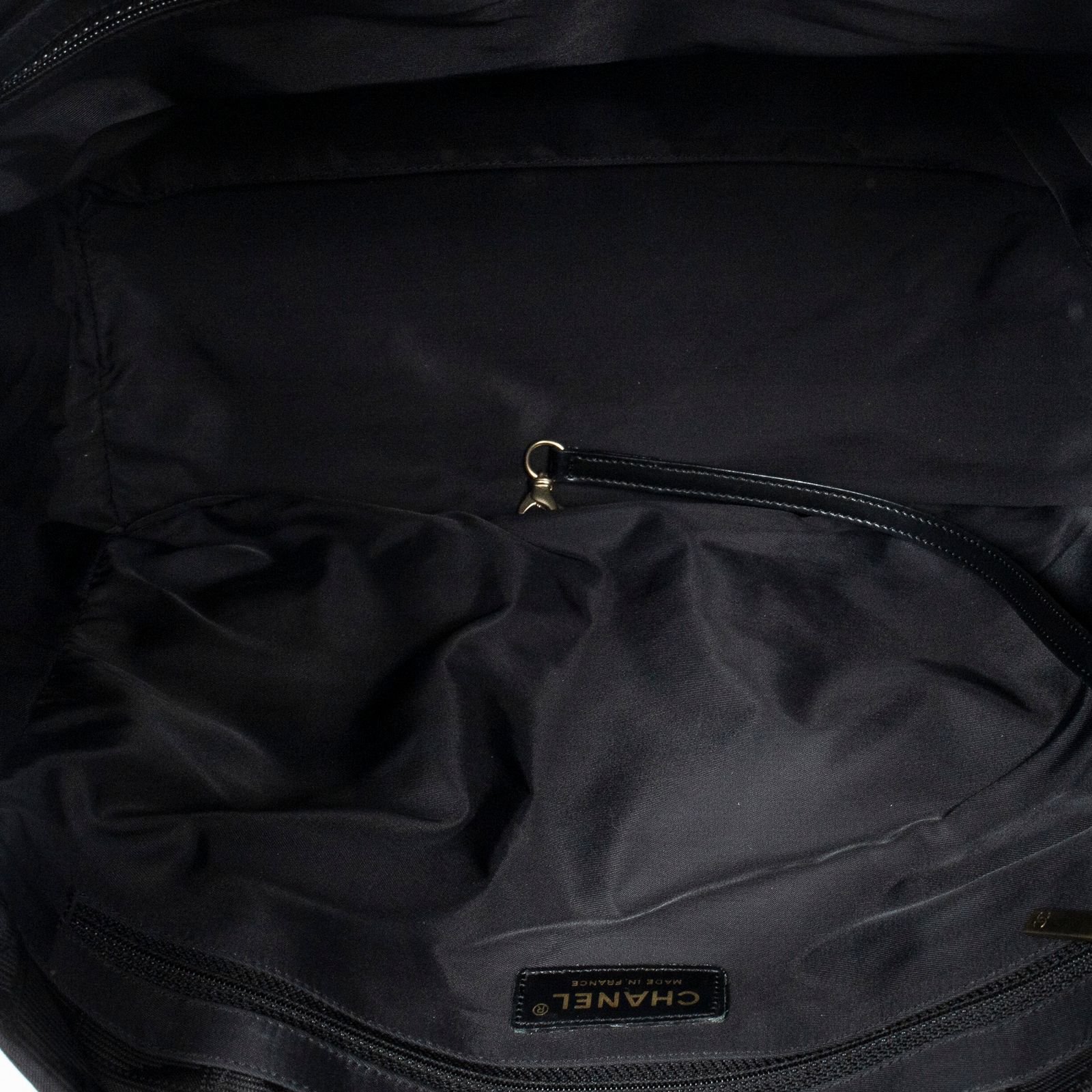 CHANEL シャネルトラベルラインのオープントート黒トラベルライン