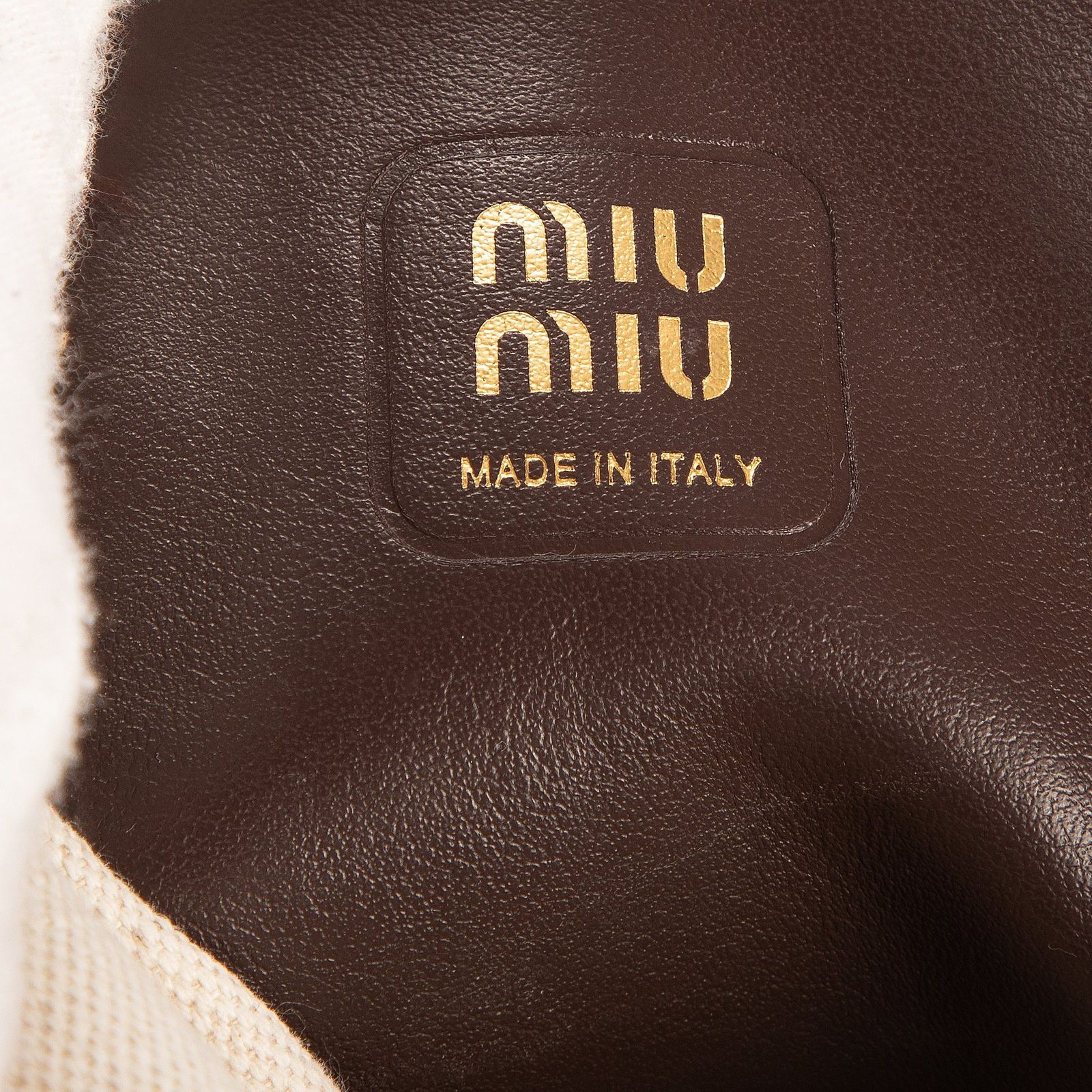 MIU ミュウミュウアイビー