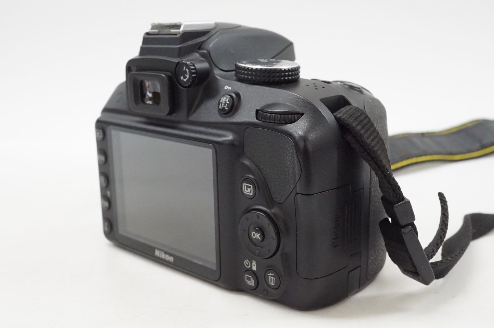 ボディー シャッター数5800以下