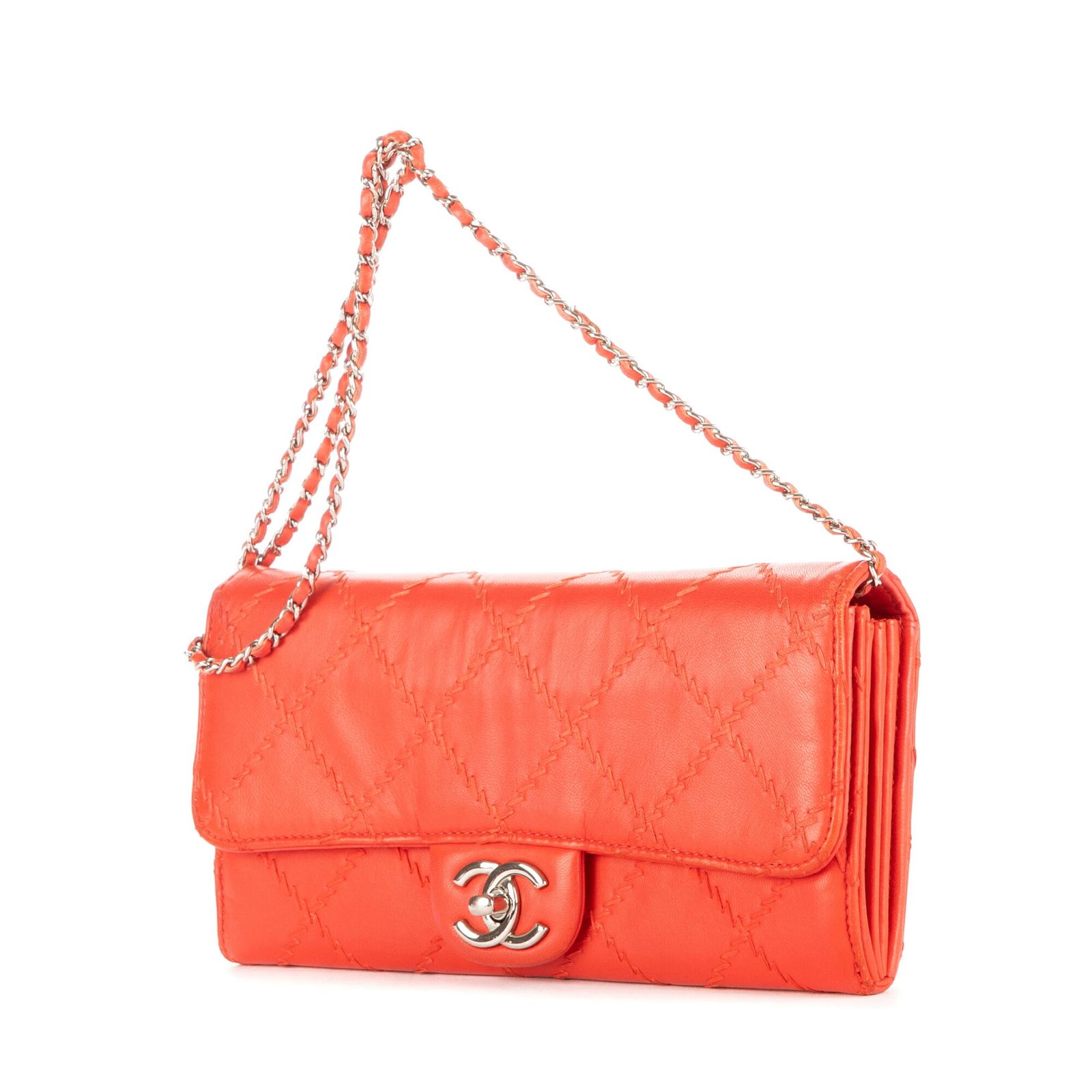 CHANEL シャネルWOCフラップウルトラスティッチオレンジラムスキンA