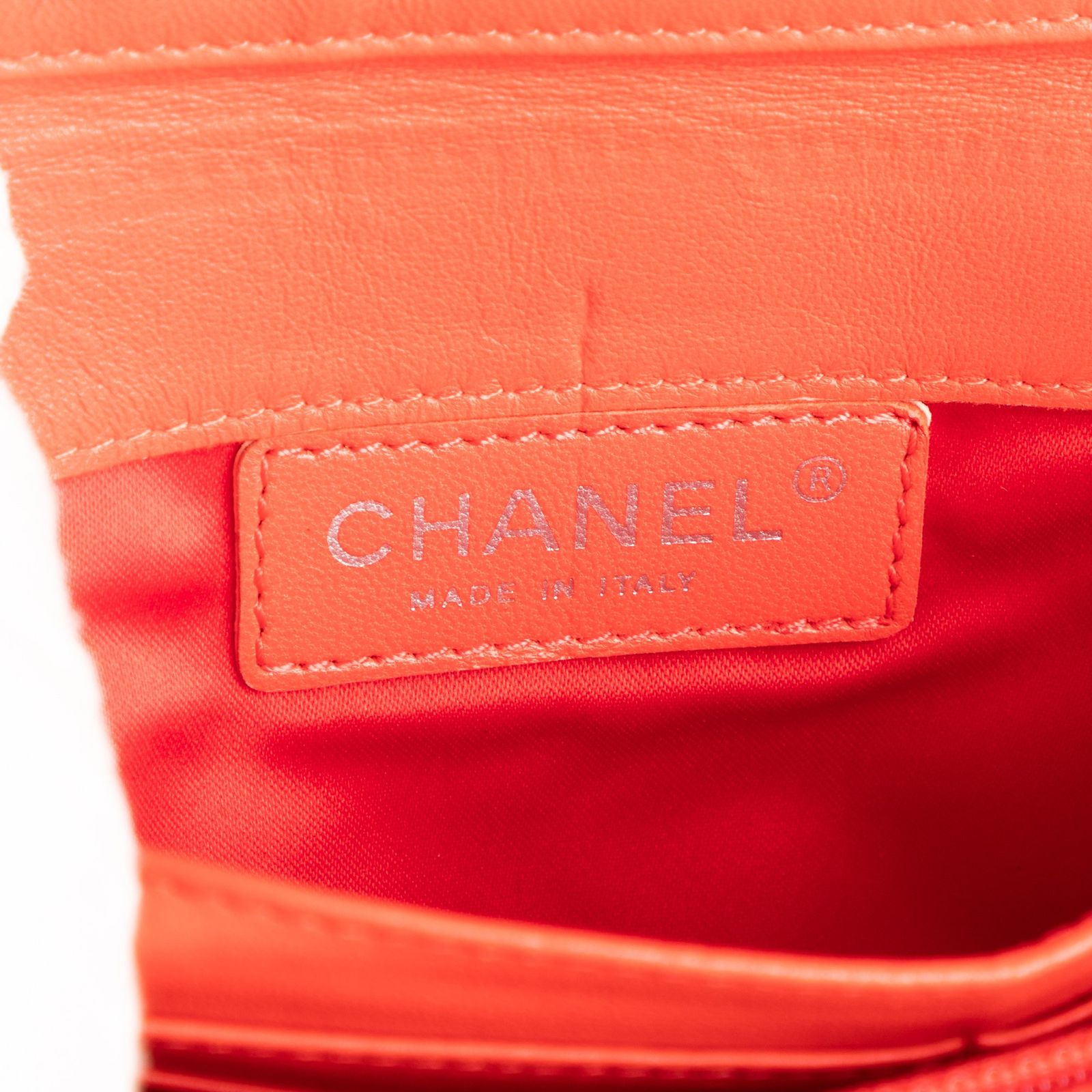 シャネルWOCフラップウルトラスティッチオレンジラムスキンA