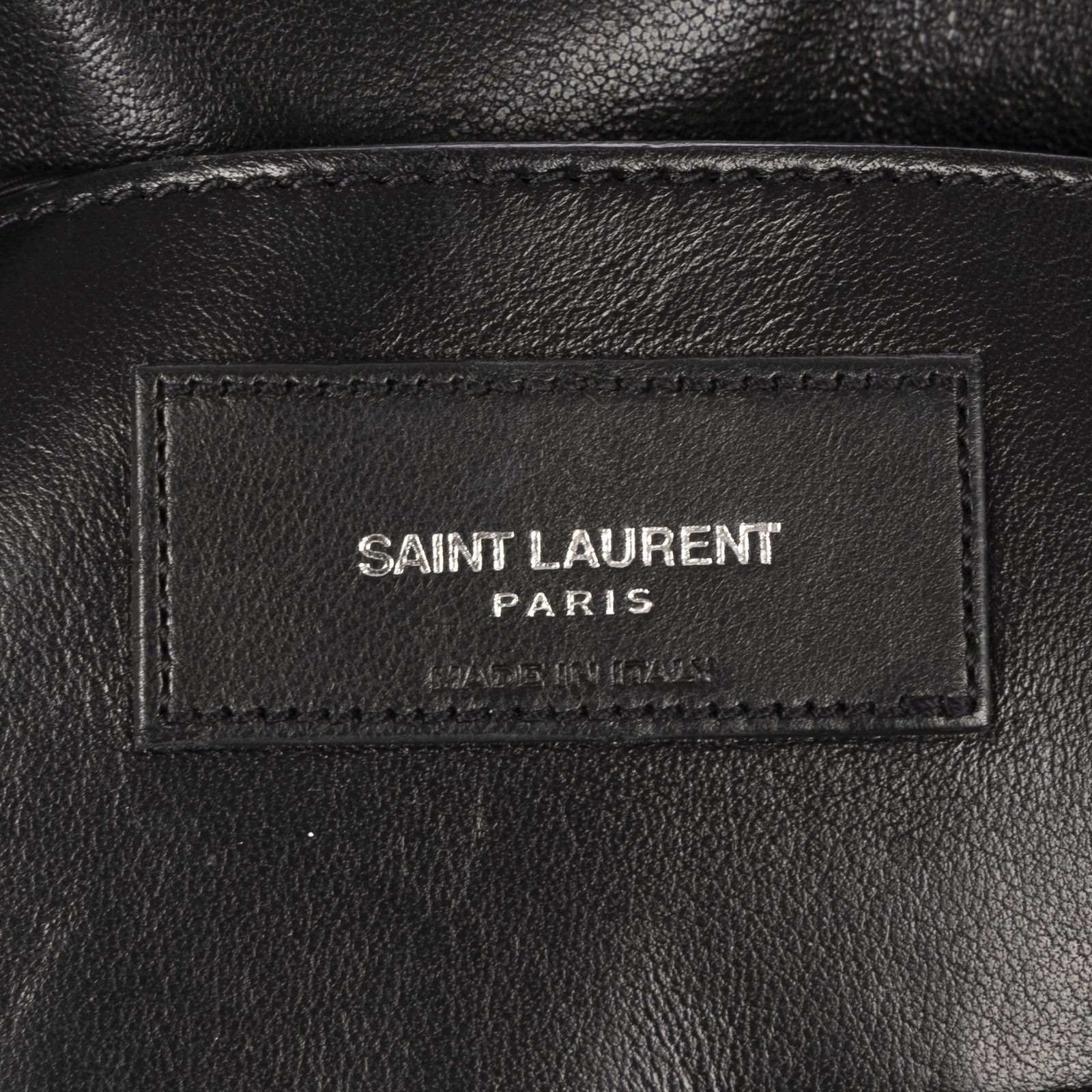 イヴサンローランカレッジ黒シェブロン マトラッセ