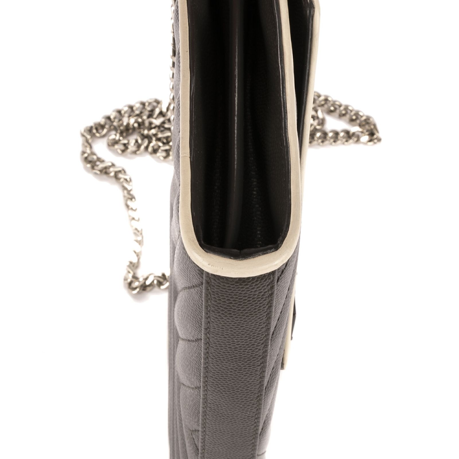 ウォレットグレー 白マトラッセ