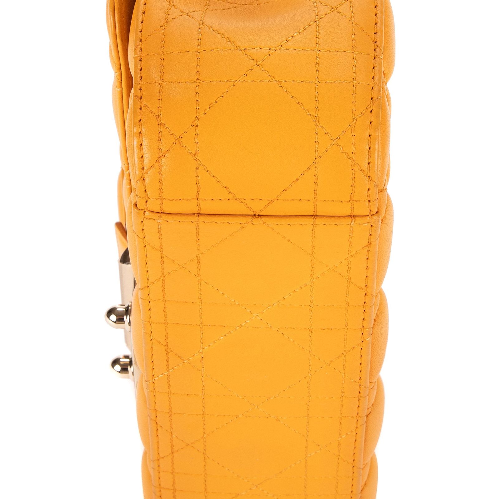 ディオールマスタードイエローカナージュキルトA