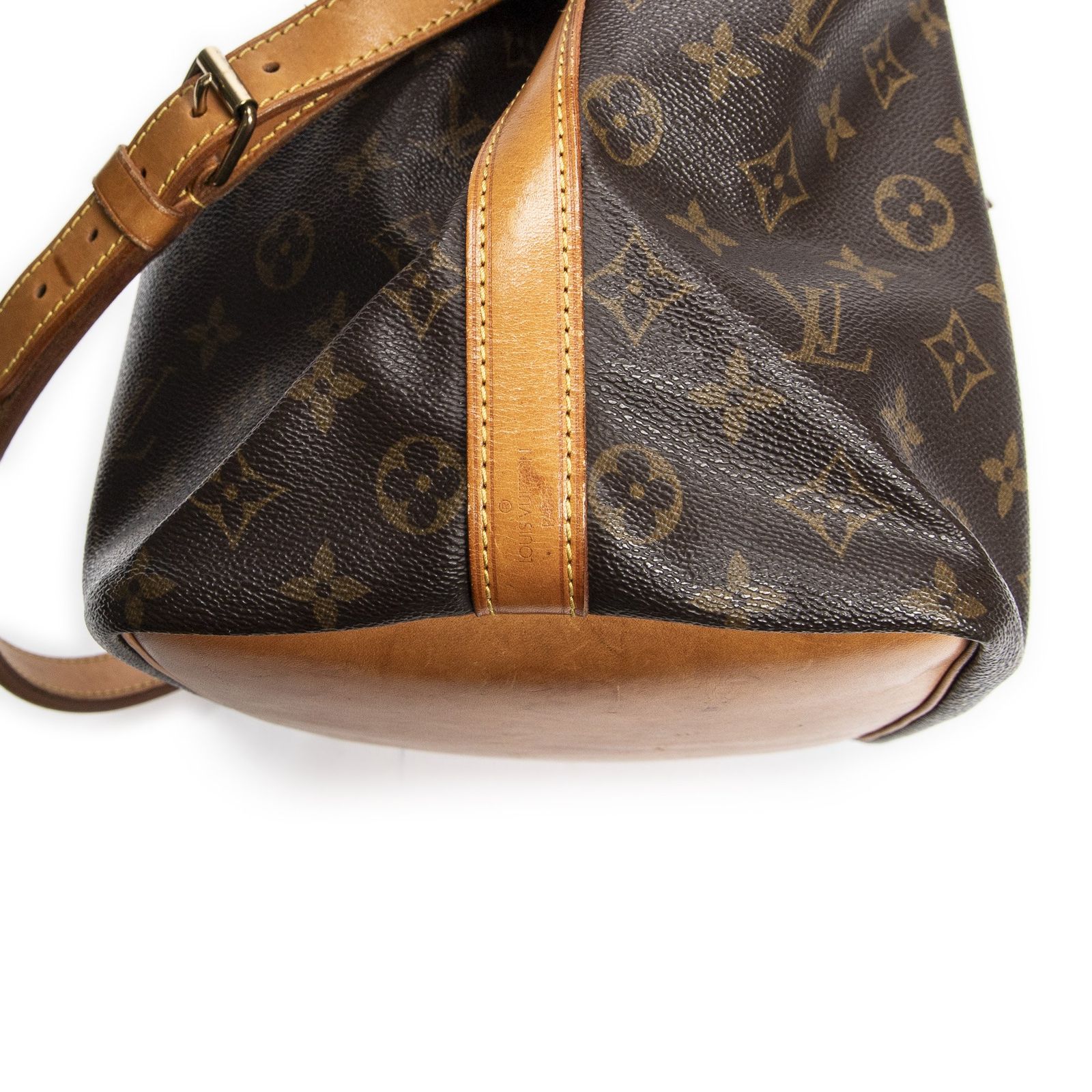 VUITTON ルイヴィトンノエ茶色モノグラムキャンバスAB