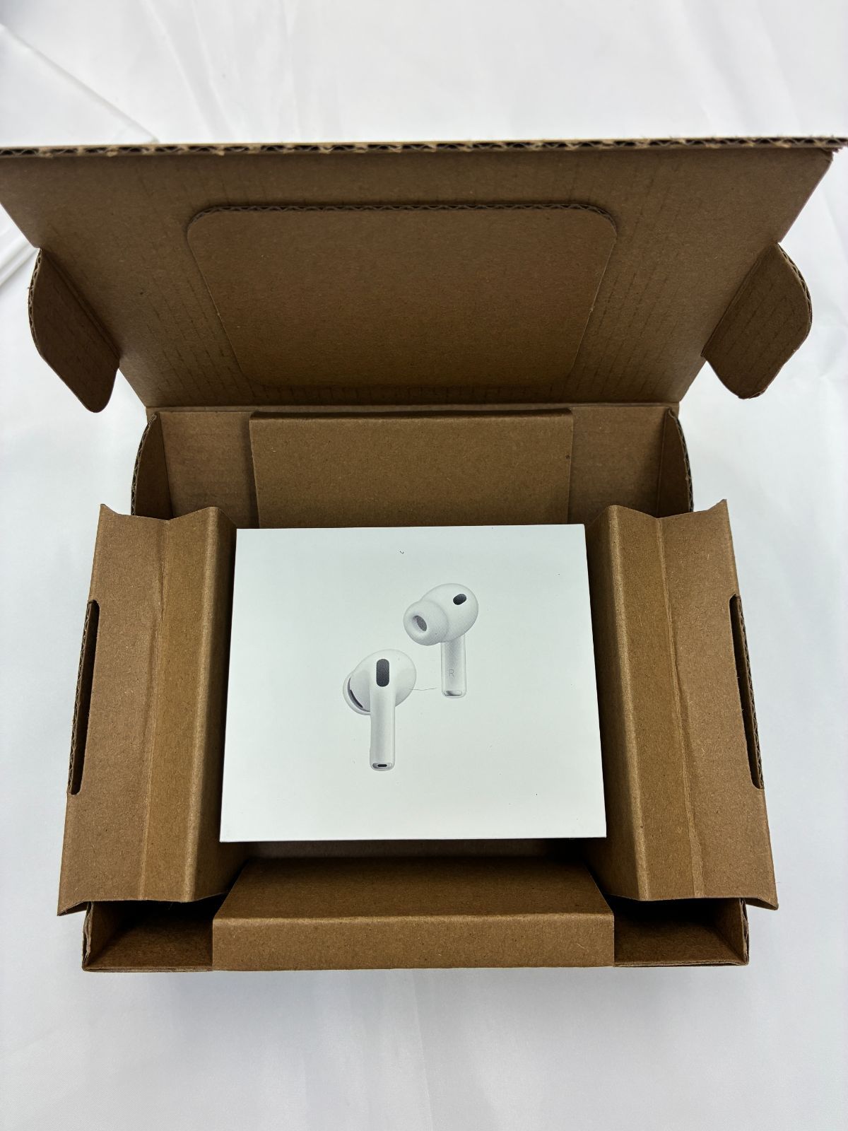N Apple アップル 純正 AirPods Pro 3 第3世代 ホワイト