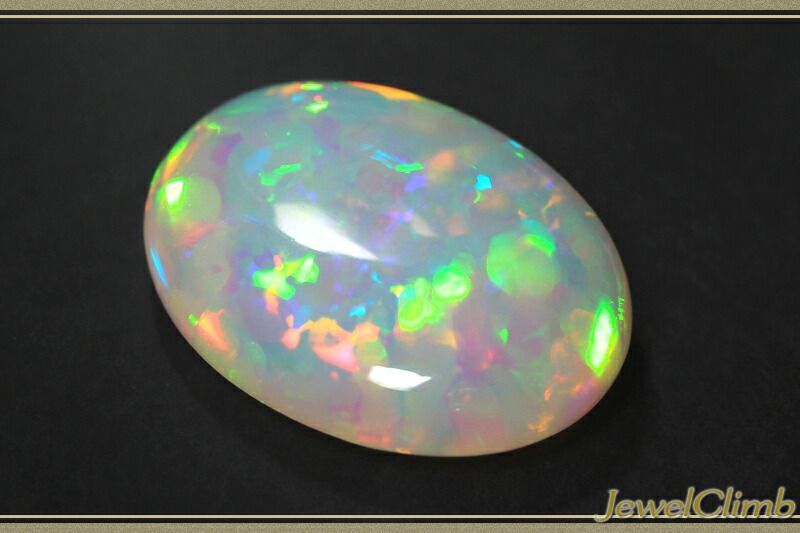 素晴らしいインパクトを誇る一石 スーダン産クリスタルオパール